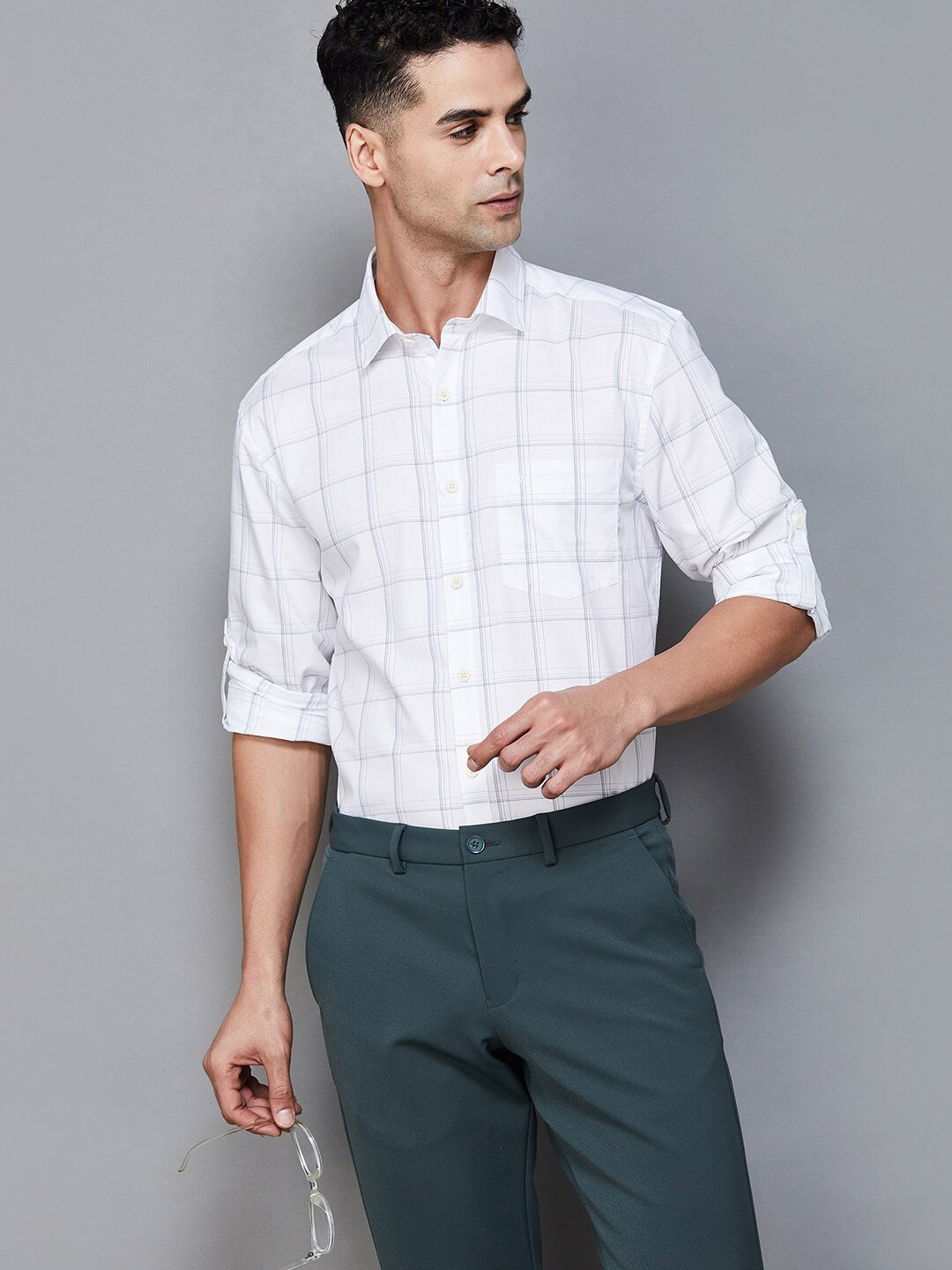 

CODE by Lifestyle Checked Slim Fit Cotton Spread Collar Curved Casual Shirt, White