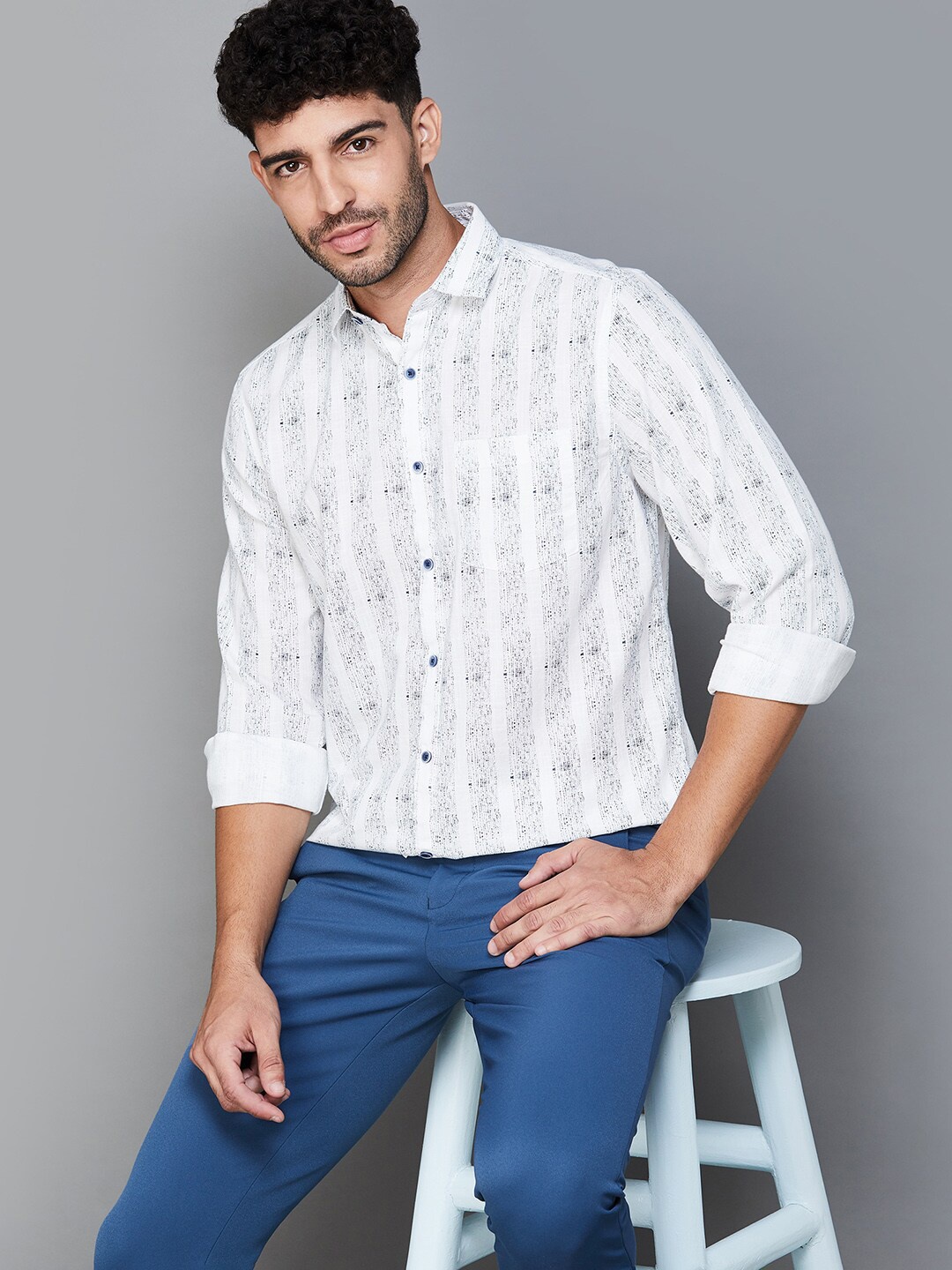 

CODE by Lifestyle Abstract Printed Cotton Spread Collar Curved Casual Shirt, White