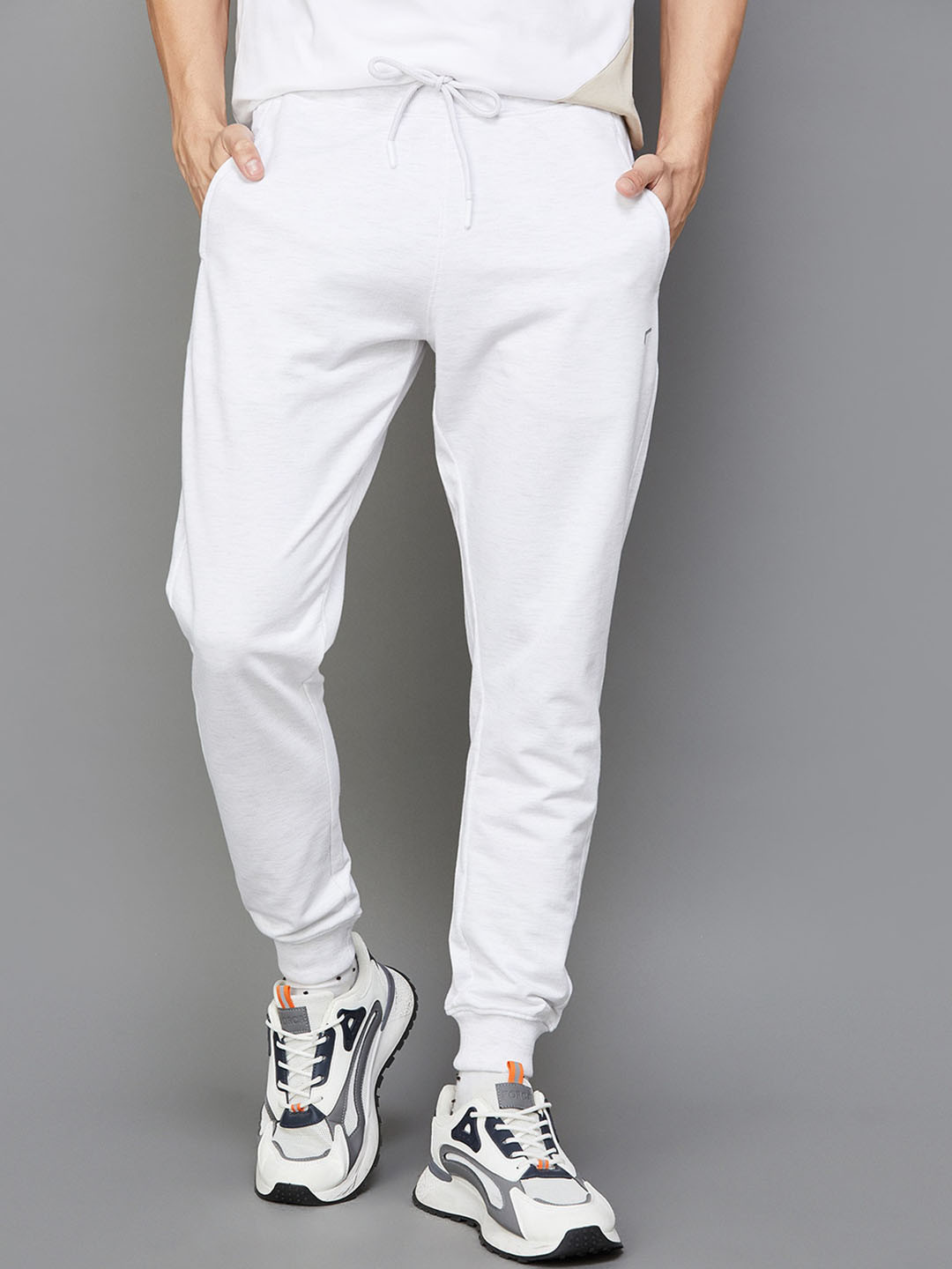 

Fame Forever by Lifestyle Men Side Pockets Joggers, White