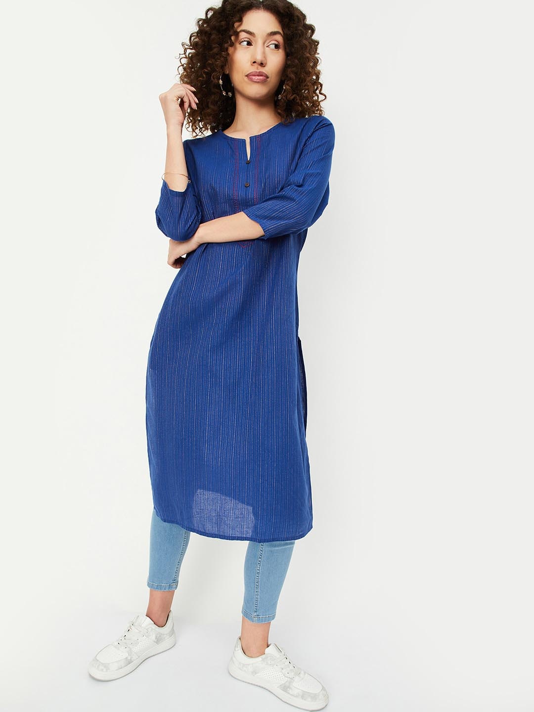 

max Striped Round Neck Three-Quarter Sleeves Cotton Kurta Set, Blue