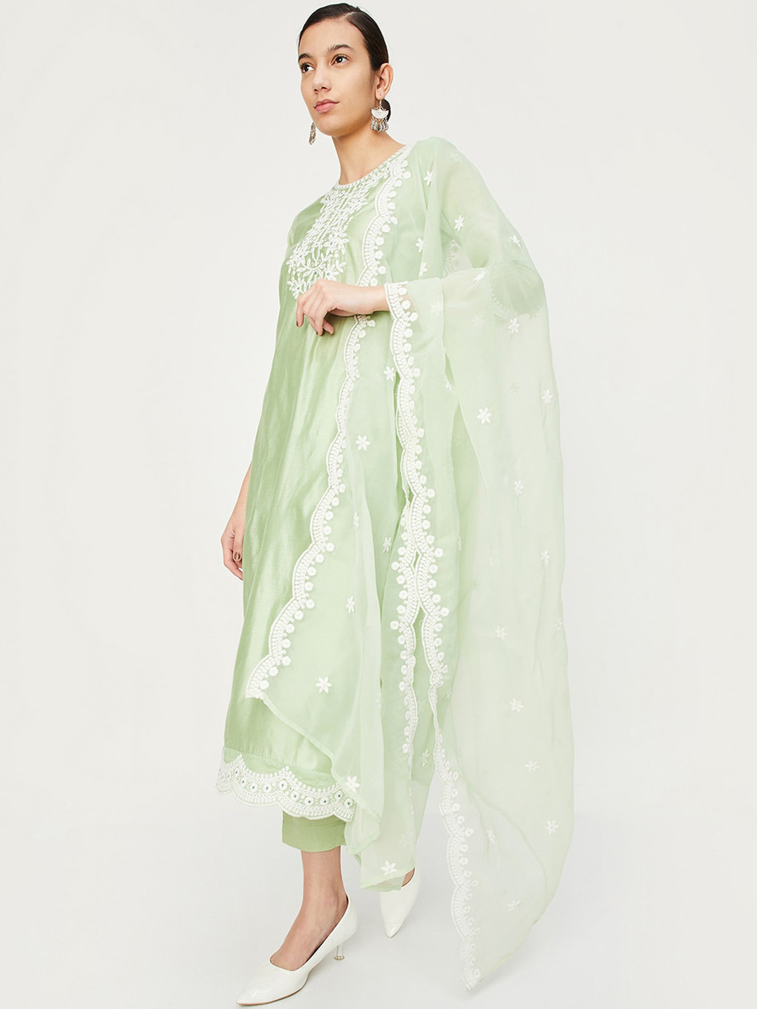 

max Floral Embroidered Regular Thread Work Straight Kurta with Trouser & Dupatta, Green