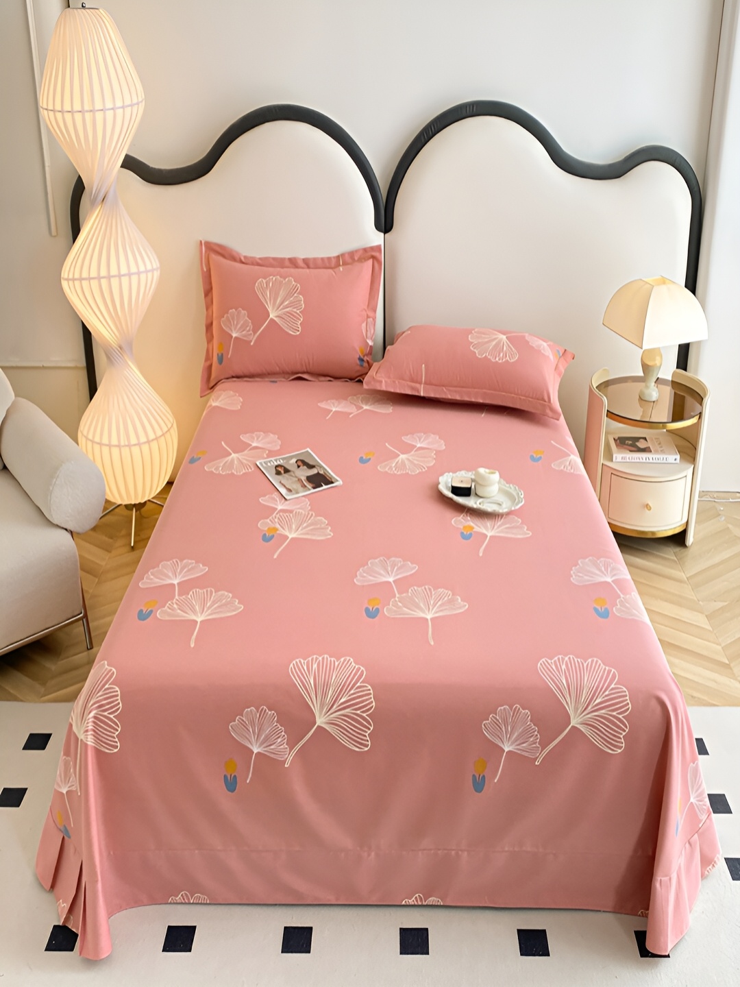 

JC HOME Pink & White Floral Cotton 230 TC King Bedsheet with 2 Pillow Covers
