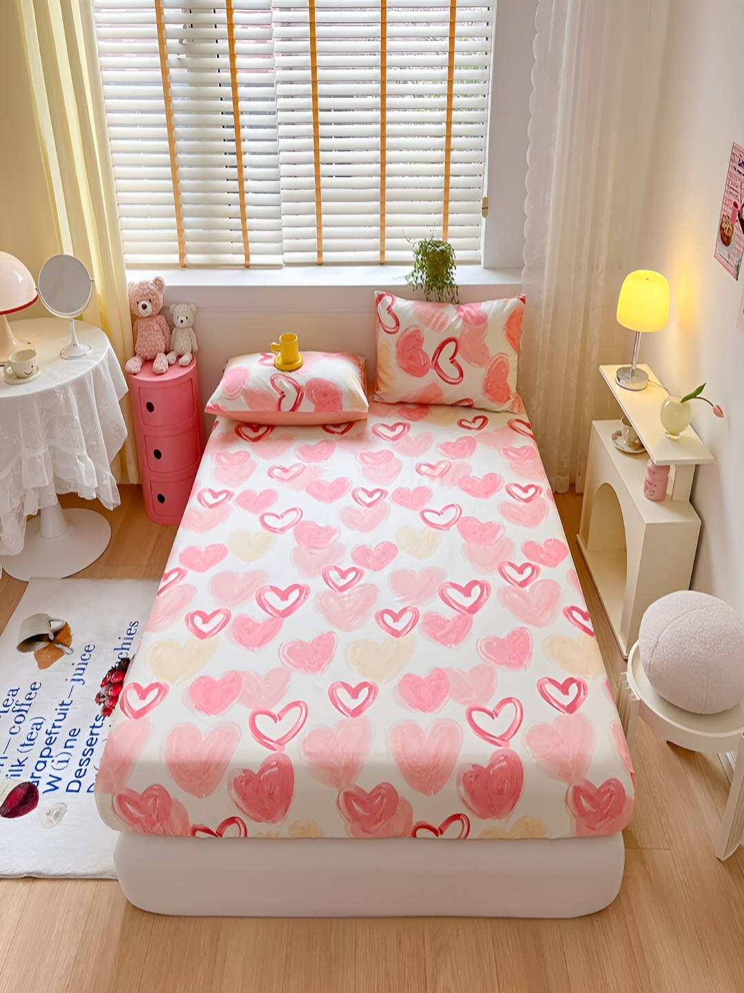 

JC HOME Pink & White Abstract 210 TC Cotton Queen Bedsheet with 2 Pillow Covers