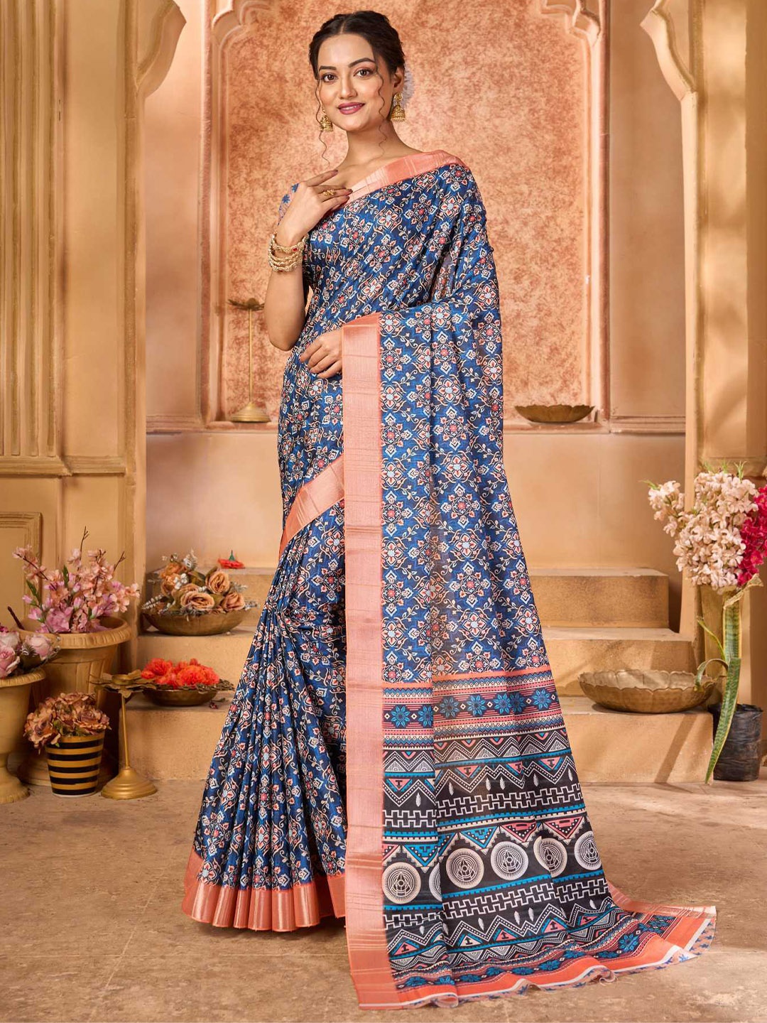 

KALINI Floral Zari Block Printed Saree, Blue