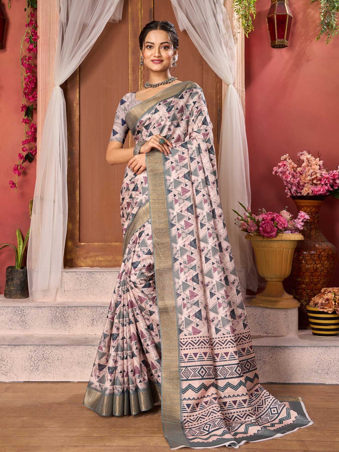 

KALINI Zari Block Print Saree, Beige