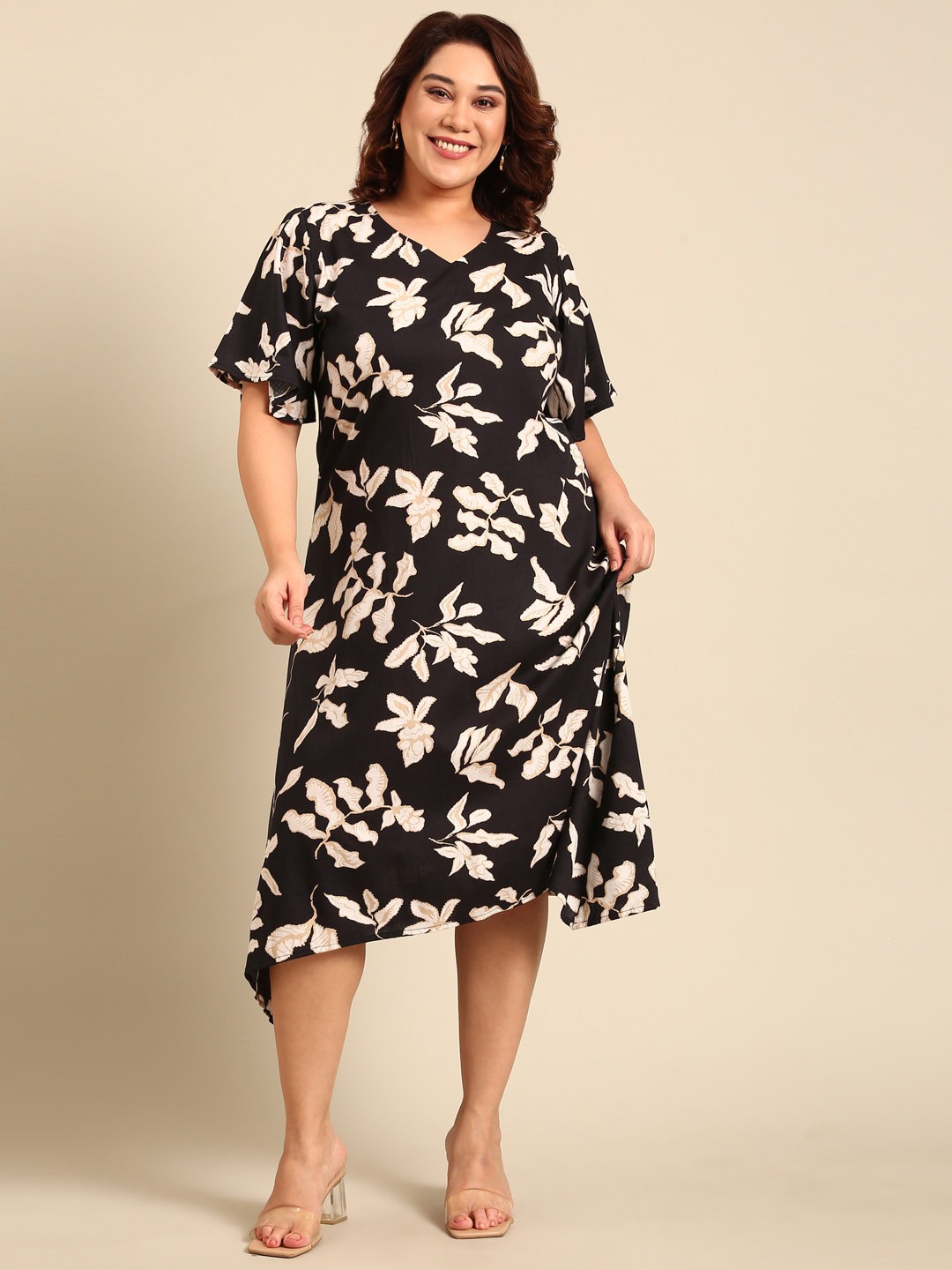 

The Pink Moon Plus Size V Neck Floral Printed Linen A-Line Midi Dress, Black