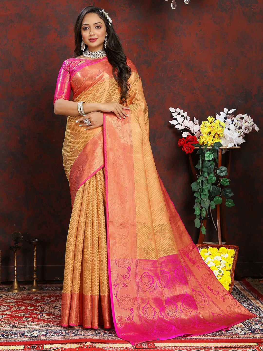 

PHEASANT Woven Design Zari Kanjeevaram Saree, Yellow