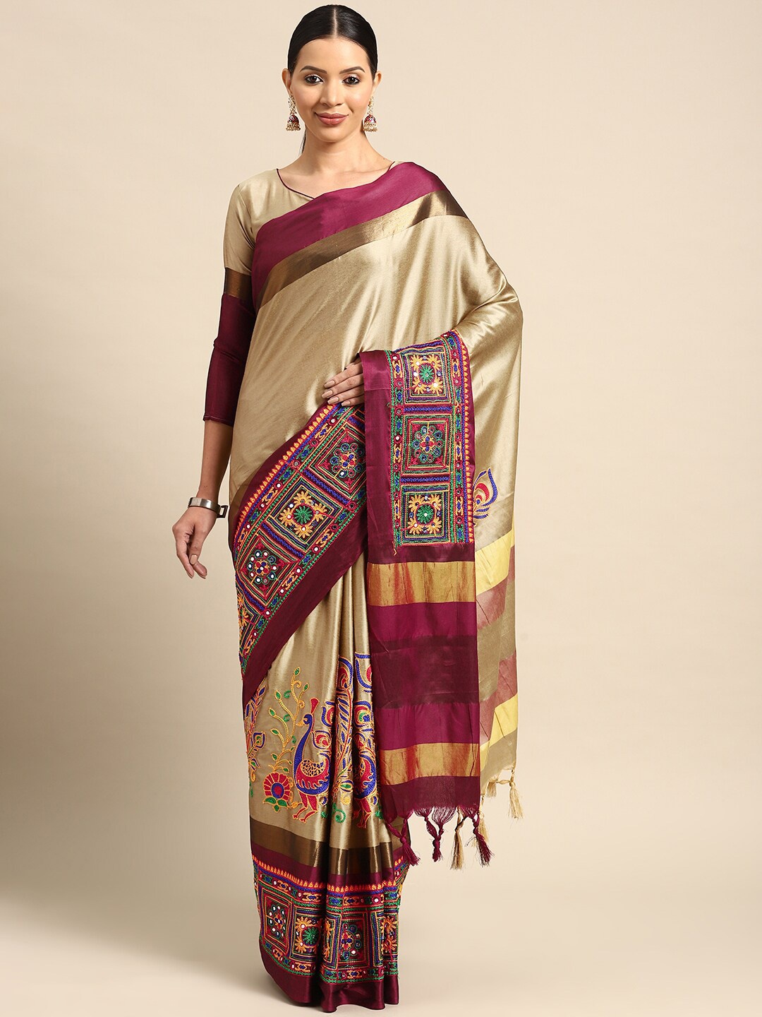 

Mitera Ethnic Motifs Mirror Work Silk Cotton Saree, Cream