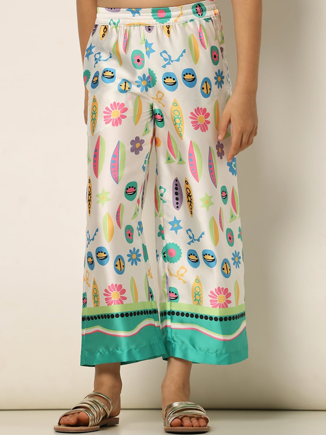 

Vero Moda Girls Floral Printed Mid-Rise Culottes Trousers, White
