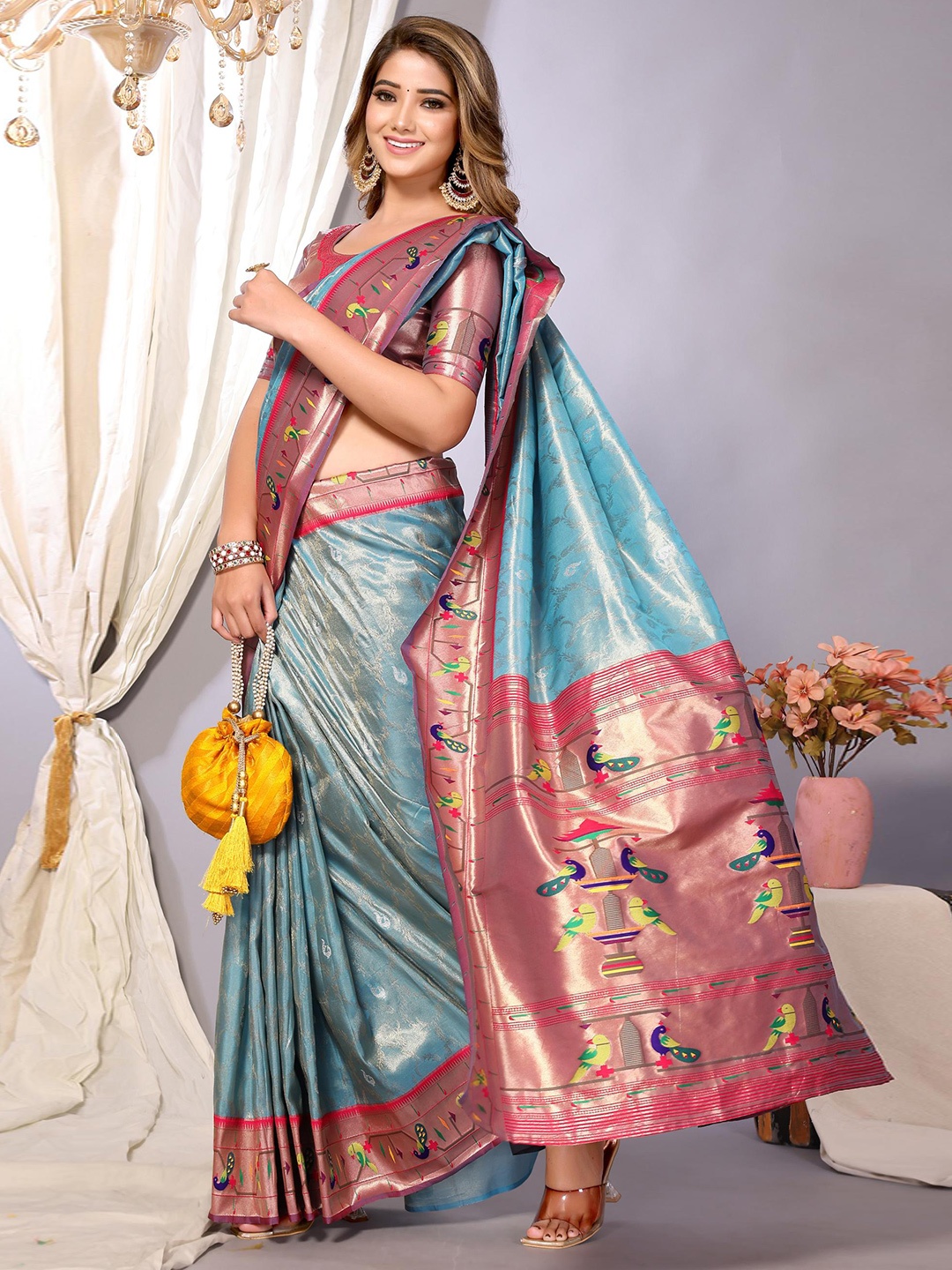 

DIVASTRI Ethnic Motifs Woven Design Zari Paithani Saree, Blue