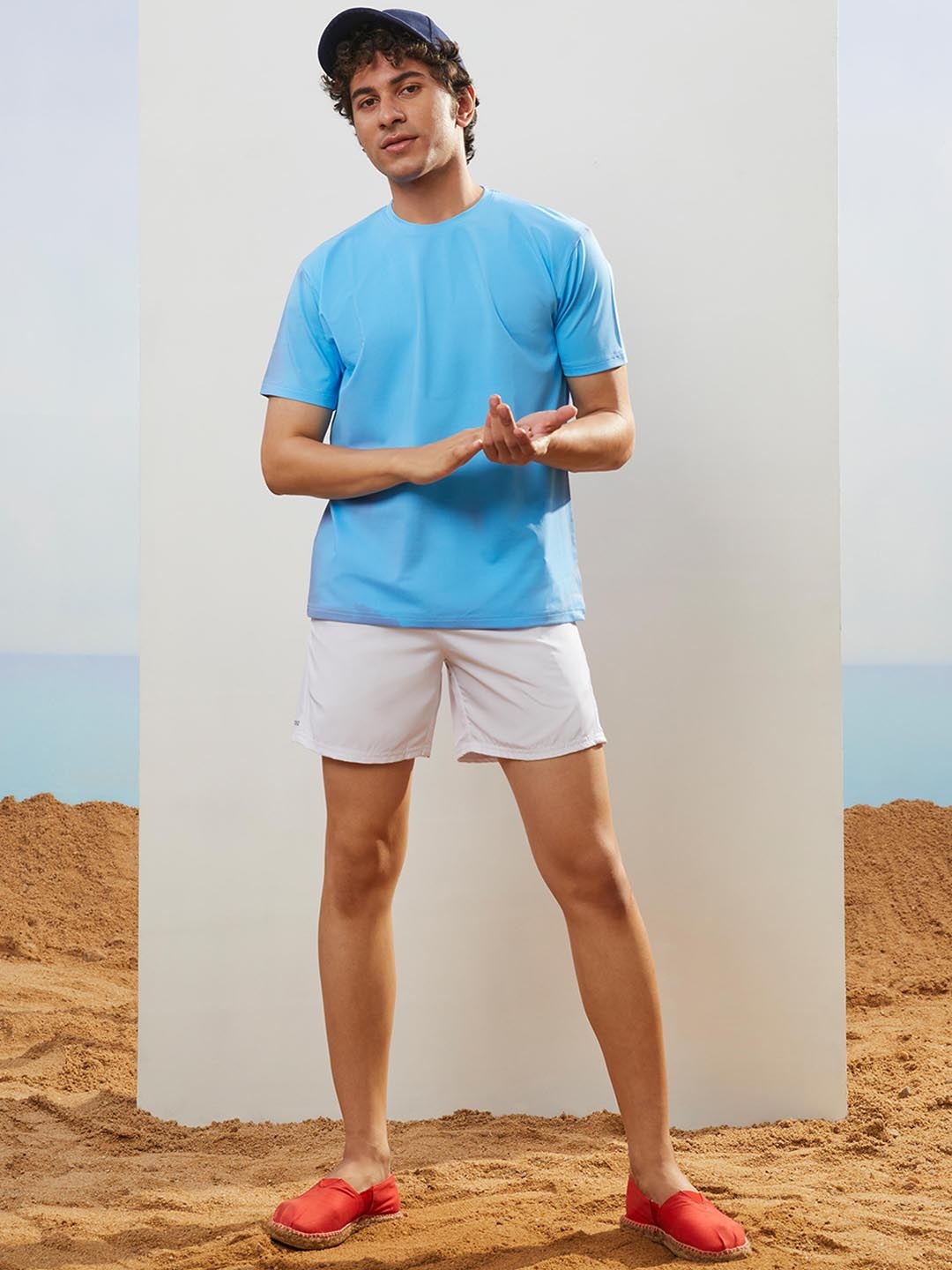 

CMGE Colour Changing Shade Swim T-shirt, Blue