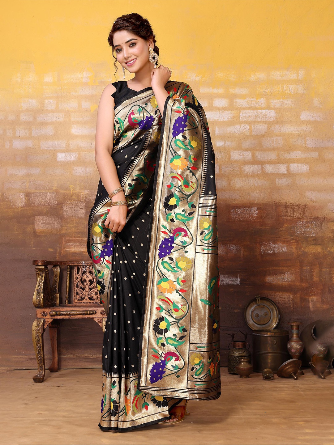 

DIVASTRI Ethnic Motifs Woven Design Zari Paithani Saree, Black