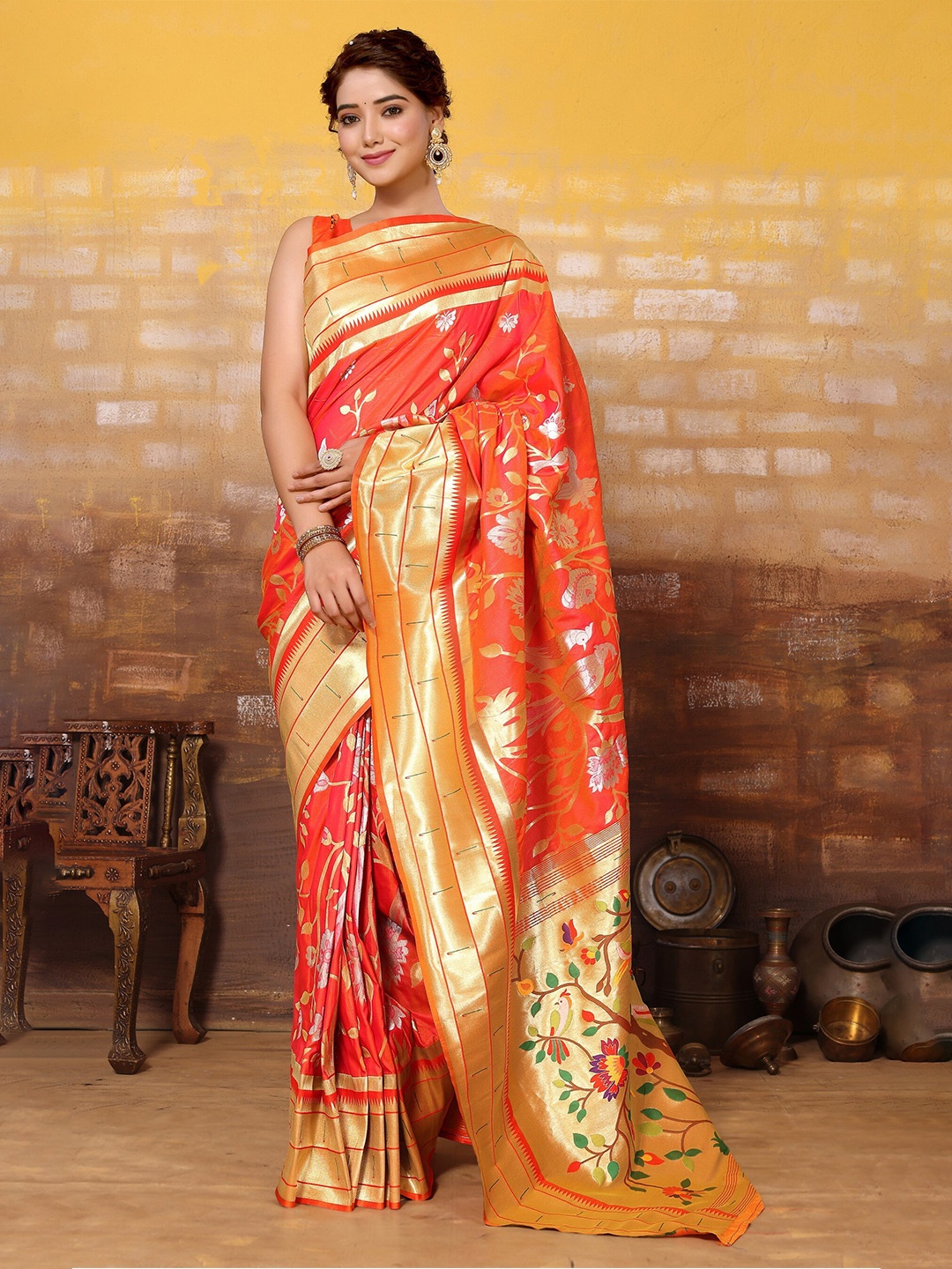

DIVASTRI Ethnic Motifs Woven Design Zari Paithani Saree, Orange