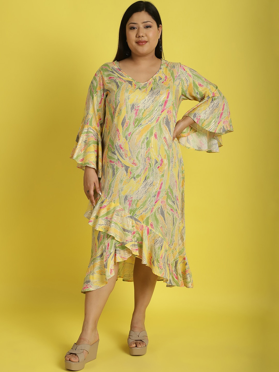 

theRebelinme Plus Size Floral Printed Bell Sleeve Ruffled A-Line Midi Dress, Yellow