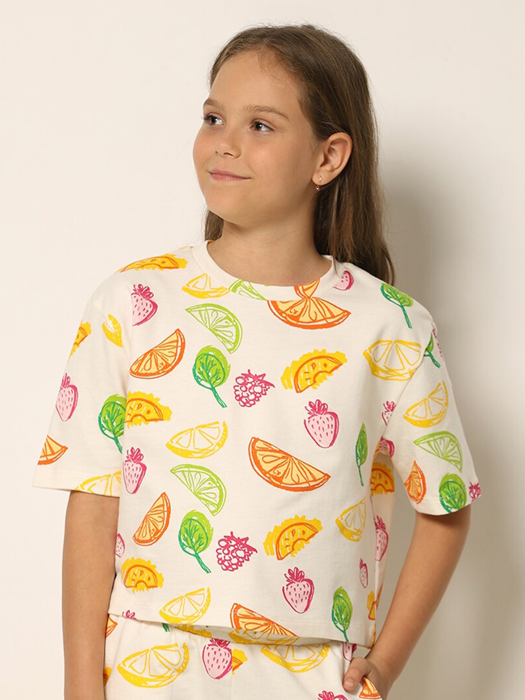 

Vero Moda Girls Graphic Printed Round Neck Cotton Relaxed Fit T-shirt, White