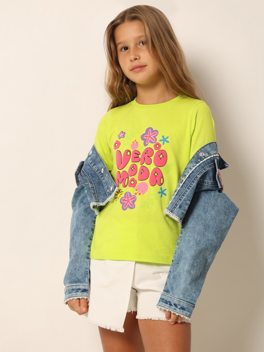 

Vero Moda Girls Typography Printed Round Neck Cotton T-shirt, Green