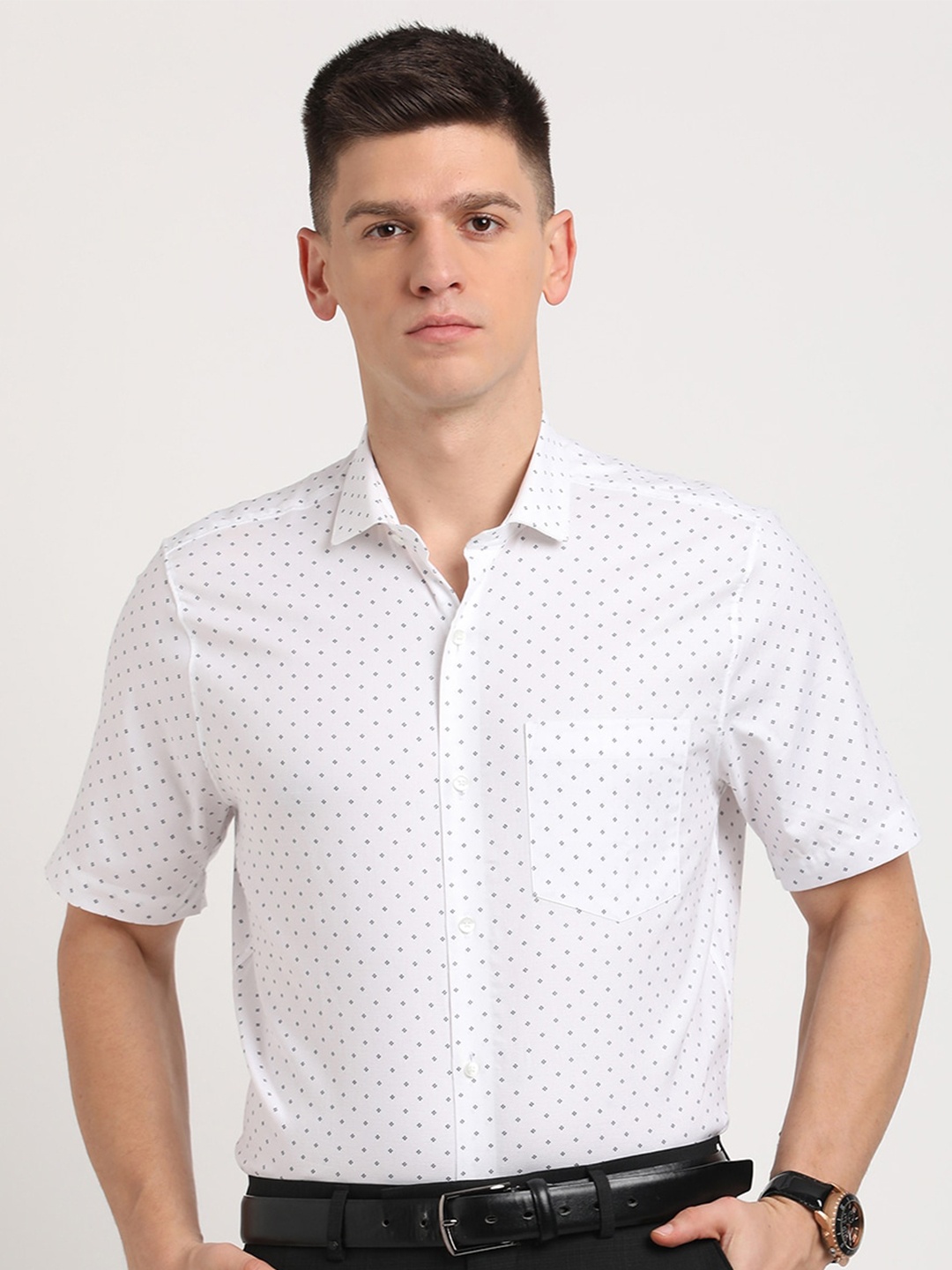

Turtle Standard Slim Fit Micro Ditsy Printed Pure Cotton Formal Shirt, White