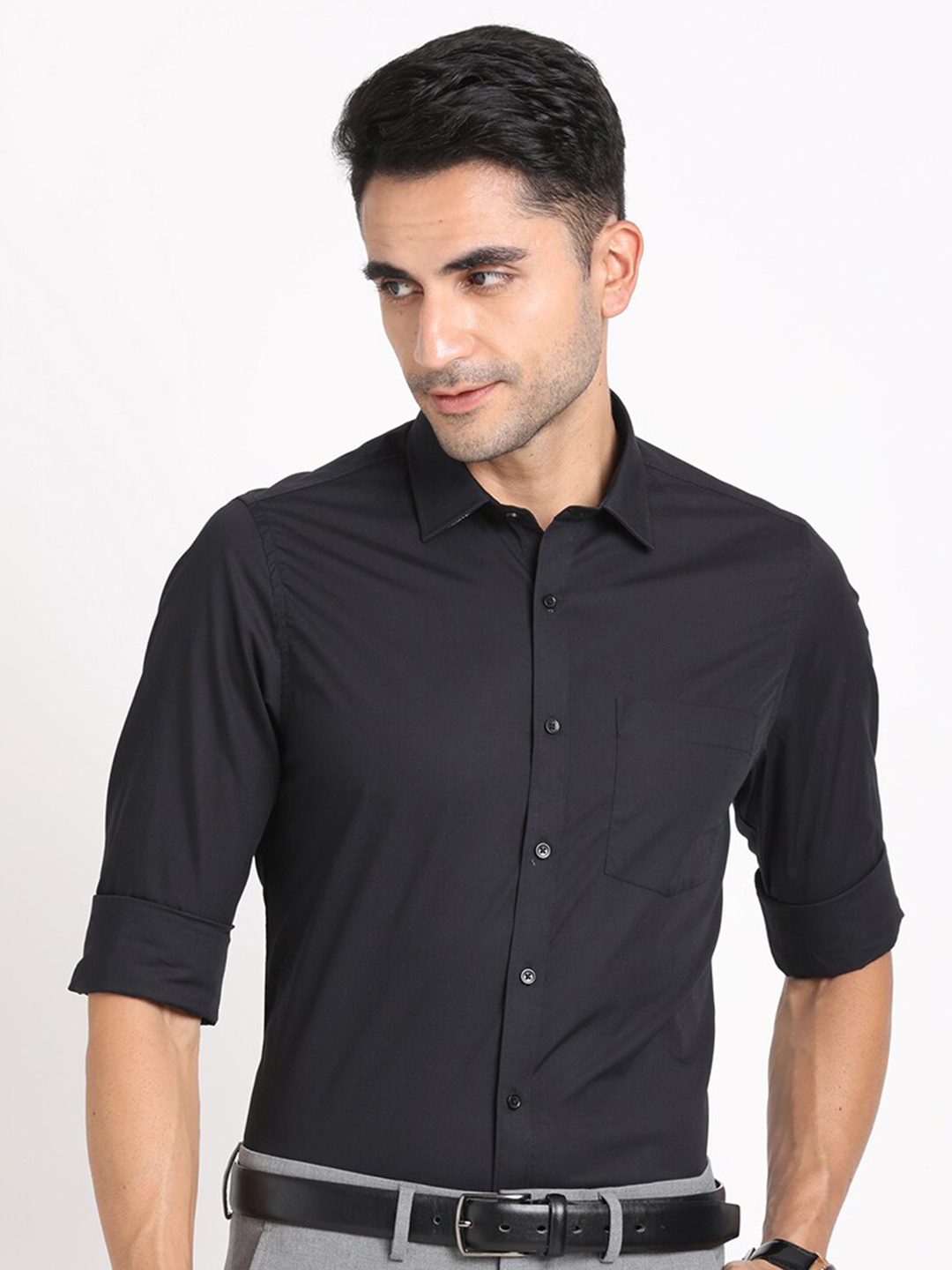 

Turtle Standard Slim Fit Opaque Pure Cotton Formal Shirt, Black