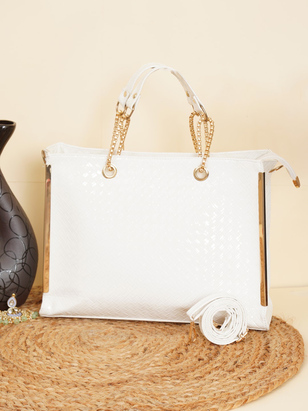 

FABBHUE Textured Structured Handheld Bag, White