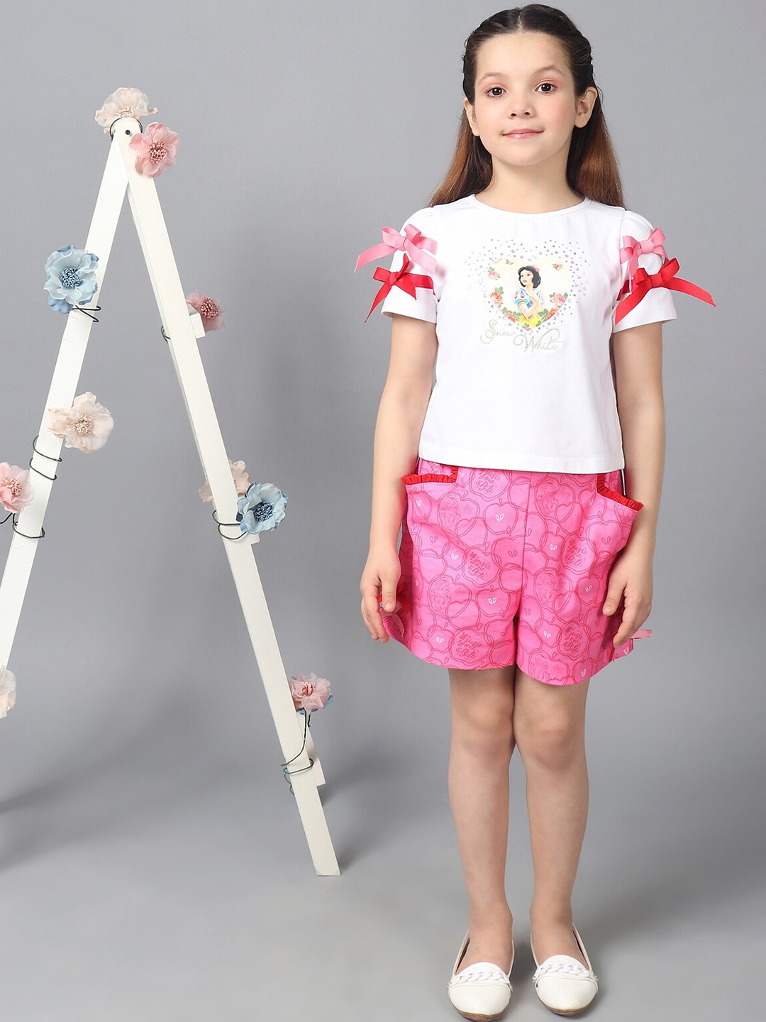 

One Friday Girls Round Neck Short Sleeves Floral Print Cotton Top, White