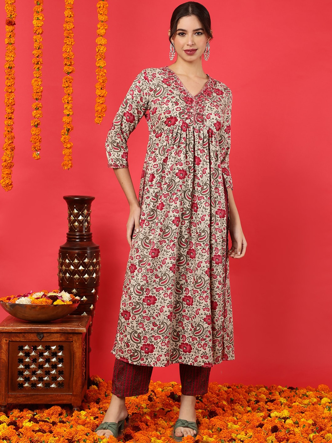 

GULMOHAR JAIPUR Floral Printed Empire Thread Work Kurta with Trousers, Beige