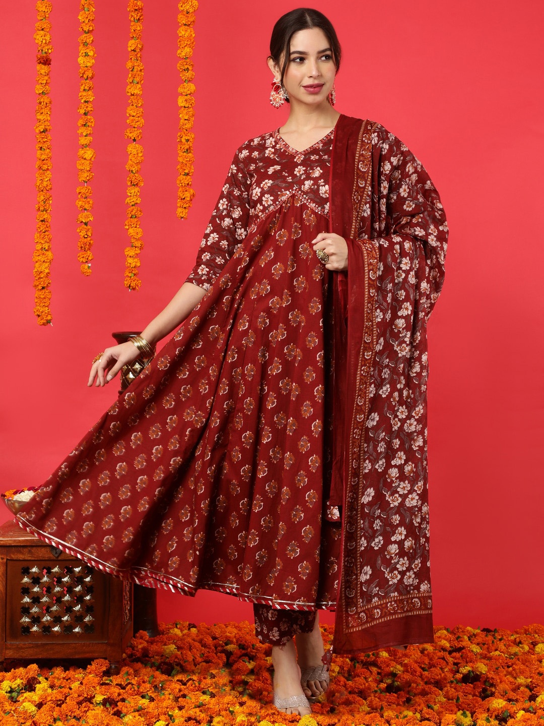 

GULMOHAR JAIPUR Floral Printed Empire Sequinned Pure Cotton Kurta with Trousers & Dupatta, Maroon