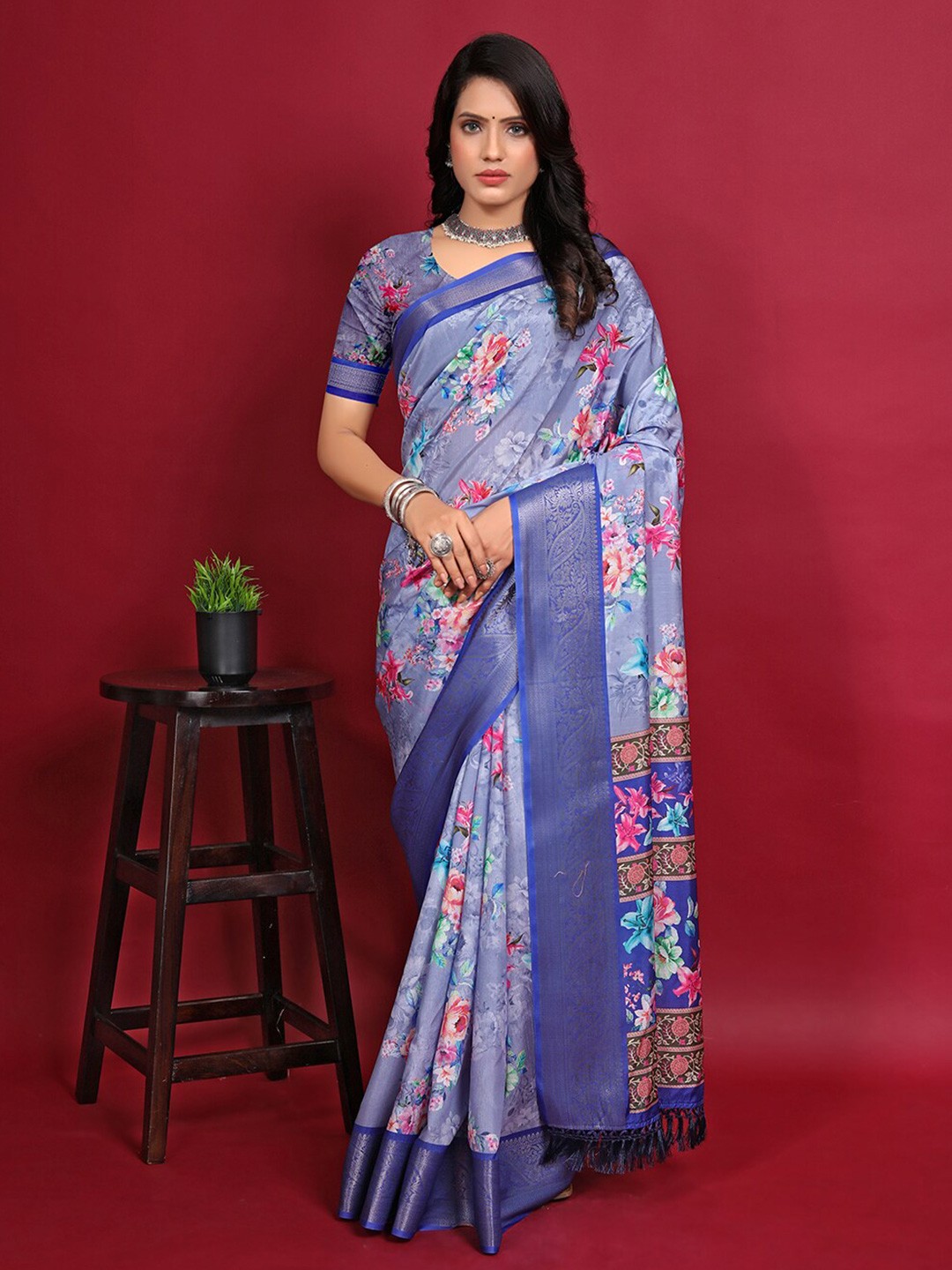 

Pionex Floral Printed Zari Banarasi Saree, Blue