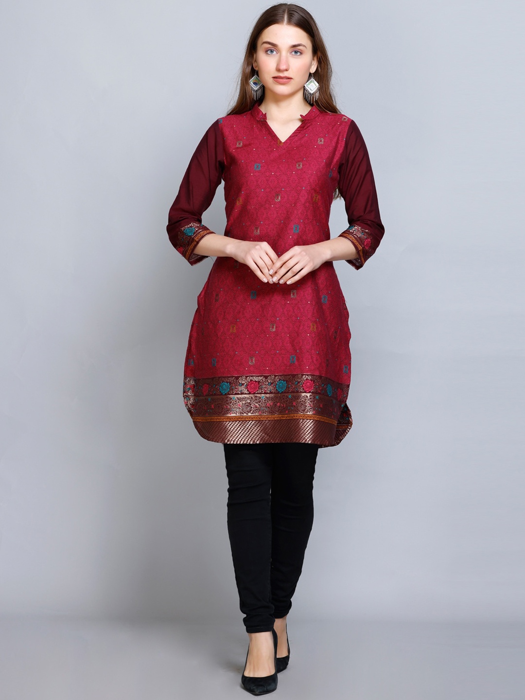 

KIDAR Ethnic Motifs Woven Design Mandarin Collar Kurta, Maroon