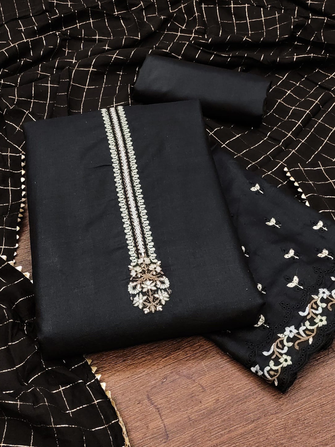 

ZEEPKART Floral Embroidered Sequinned Jute Cotton Unstitched Dress Material, Black