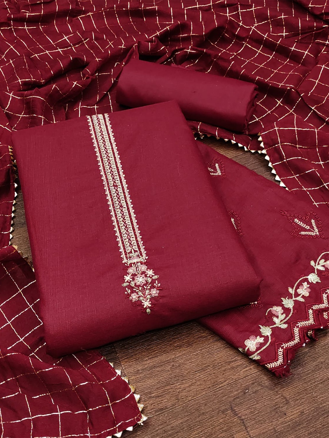 

ZEEPKART Embroidered Gotta Patti Jute Cotton Unstitched Dress Material, Red