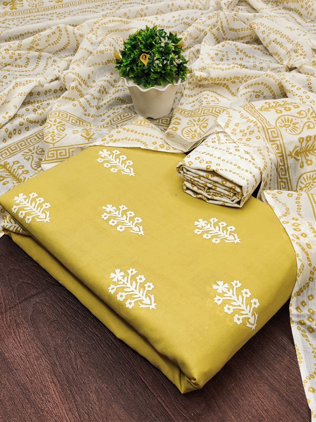 

ZEEPKART Ethnic Motifs Printed Jute Cotton Unstitched Dress Material, Mustard