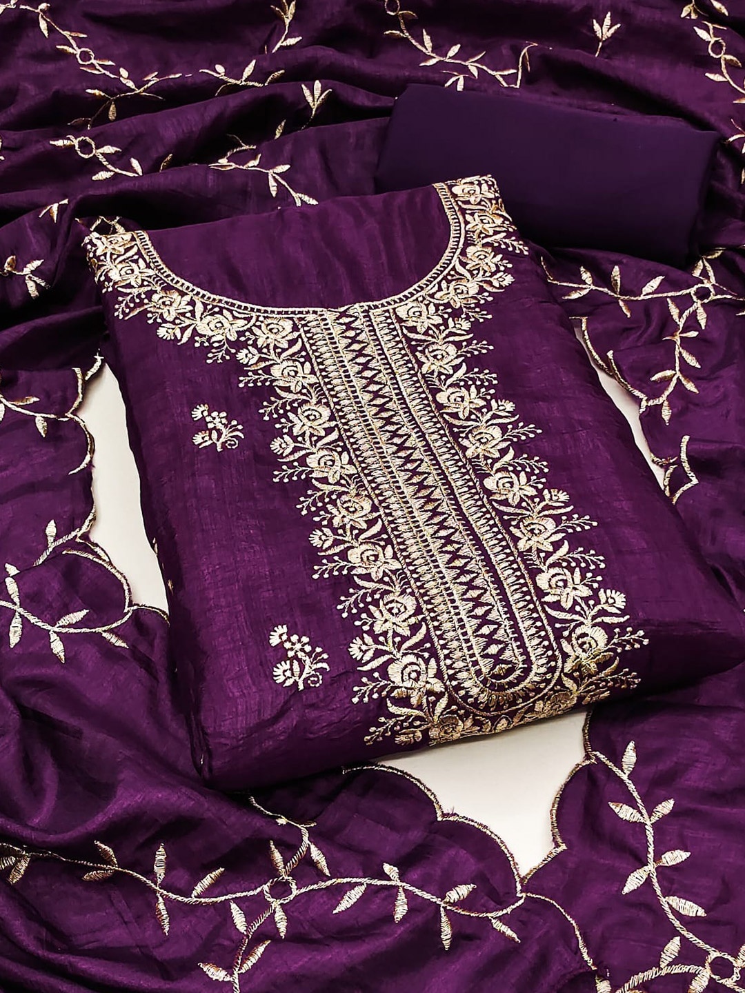 

ZEEPKART Ethnic Motifs Embroidered Unstitched Dress Material, Purple