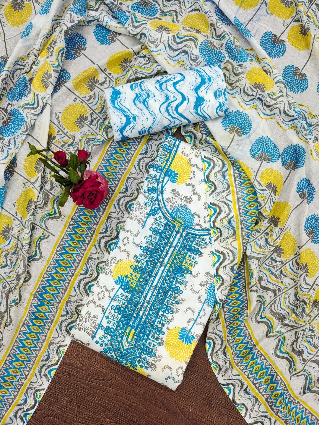 

ZEEPKART Floral Printed Sequinned Jute Cotton Unstitched Dress Material, Turquoise blue