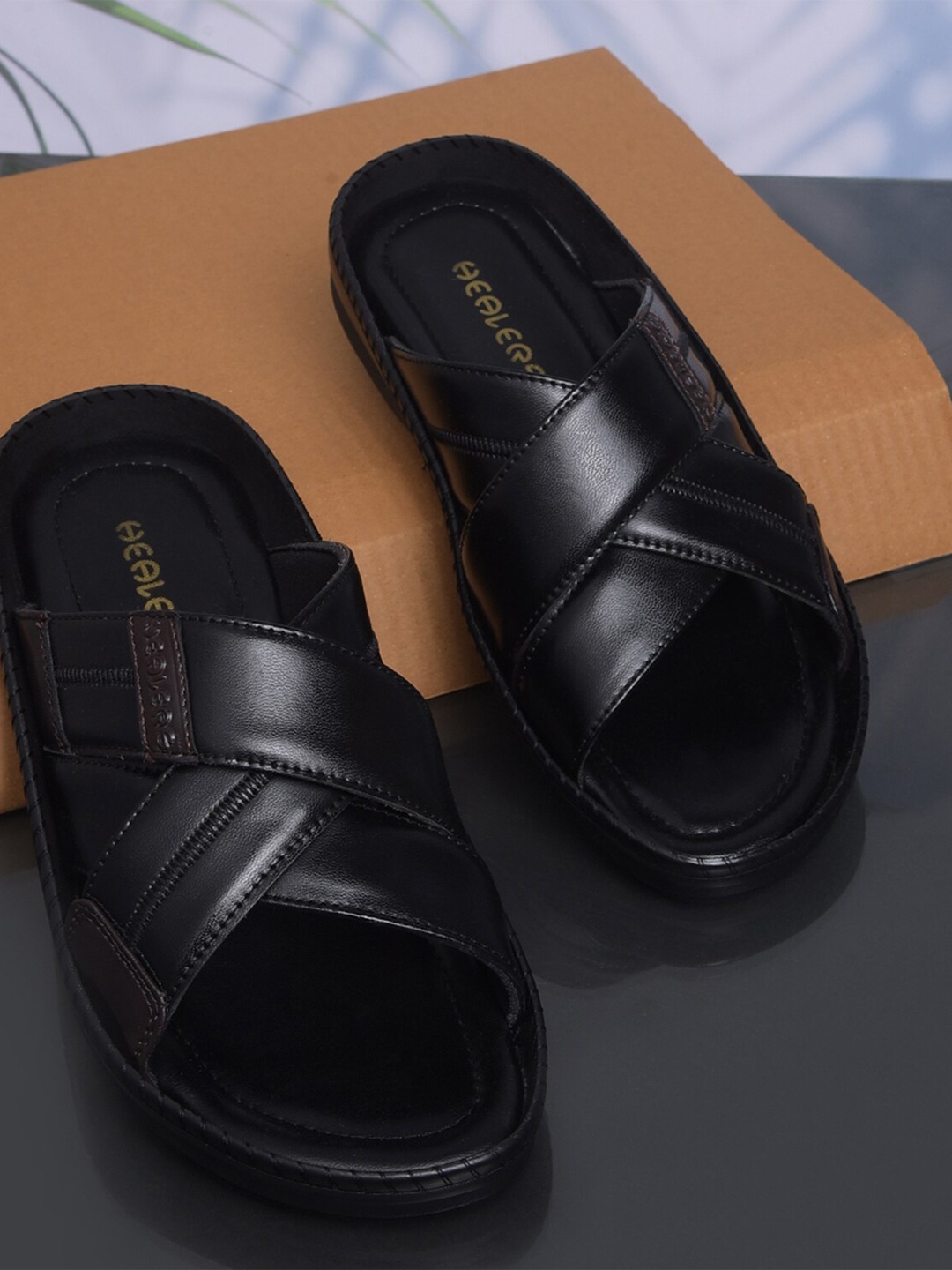 

Liberty Men Comfort Sandals, Black