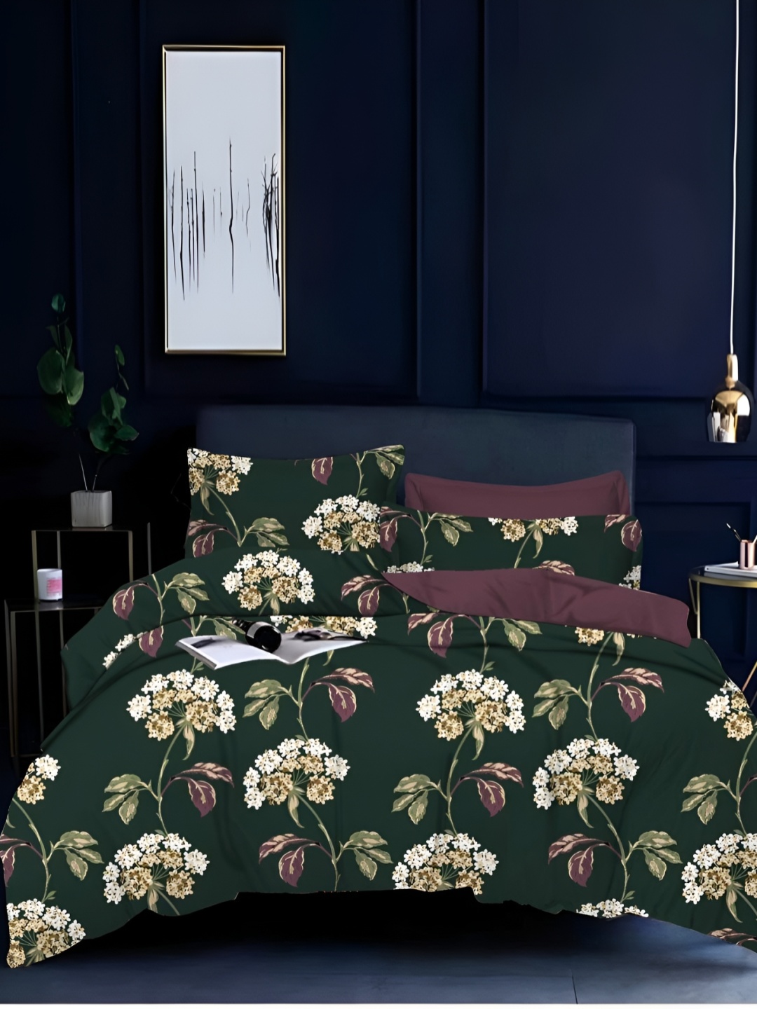 

Innovative Edge Green 160 TC King Bedsheet with 2 Pillow Covers