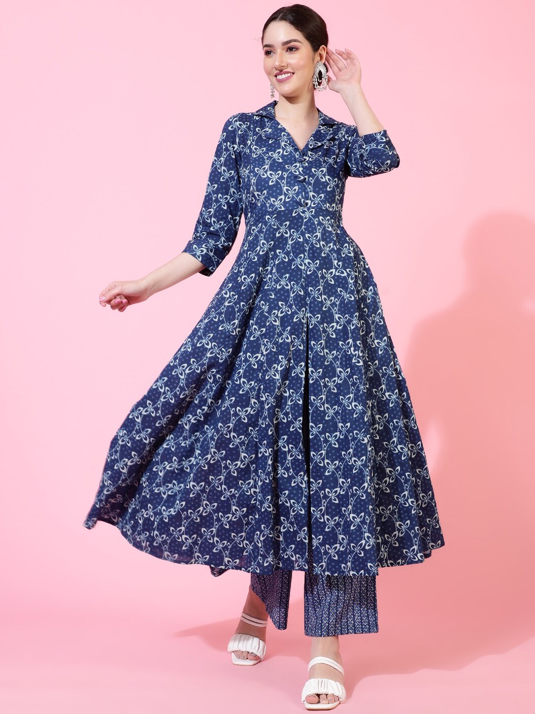 

GULMOHAR JAIPUR Floral Printed Regular Pure Cotton Kurta with Trousers, Blue
