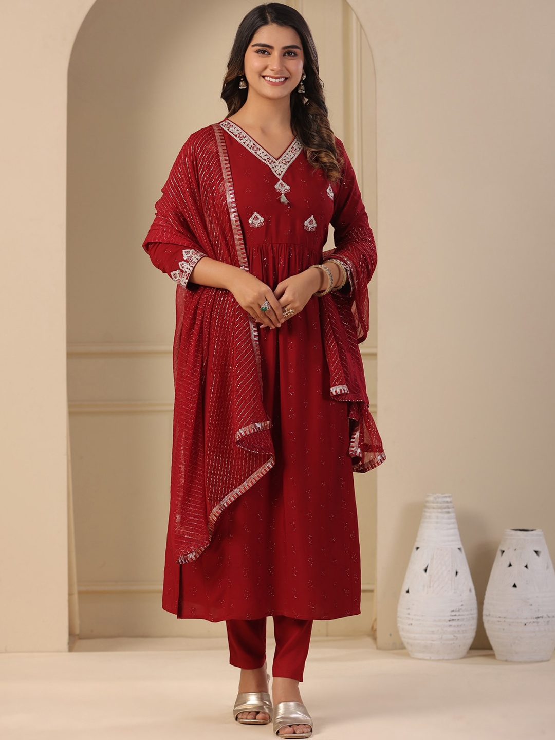 

FASHOR Ethnic Motifs Embroidered Pleated Kurta with Trousers & With Dupatta, Maroon