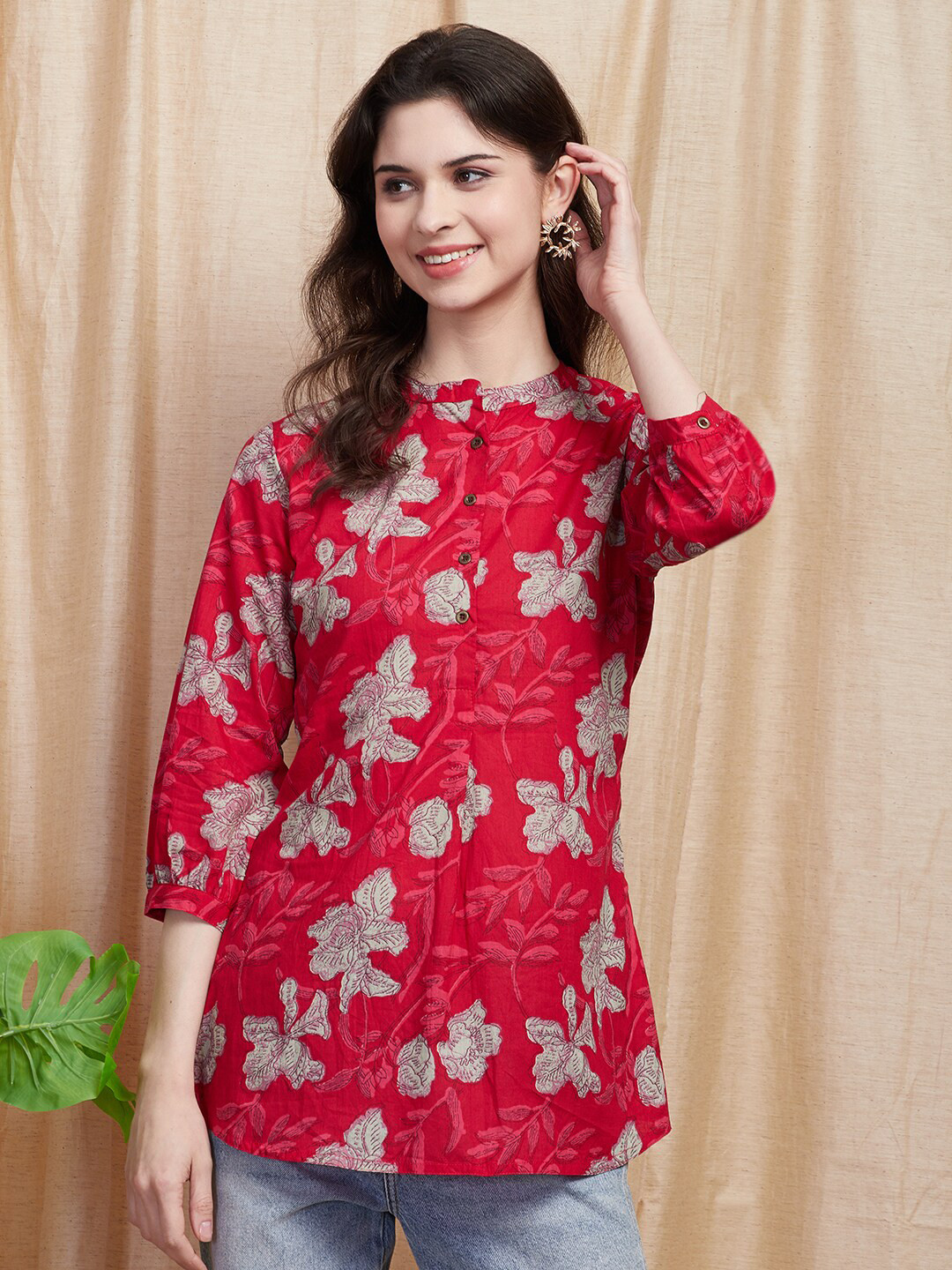 

FASHOR Red Floral Printed Pure Cotton A-Line Kurti