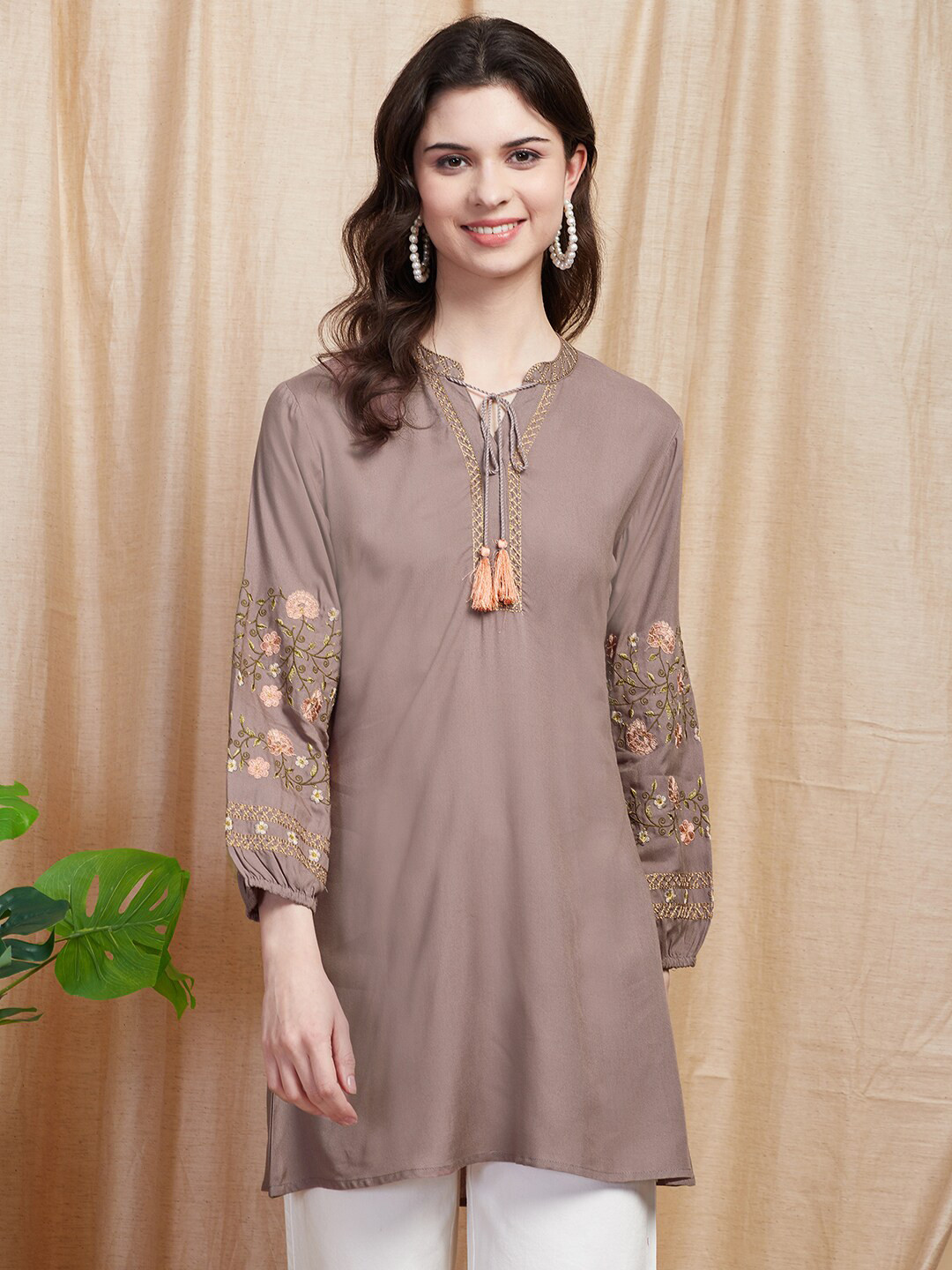 

FASHOR Taupe Floral Embroidered Tie-Up Neck Thread Work A-Line Kurti