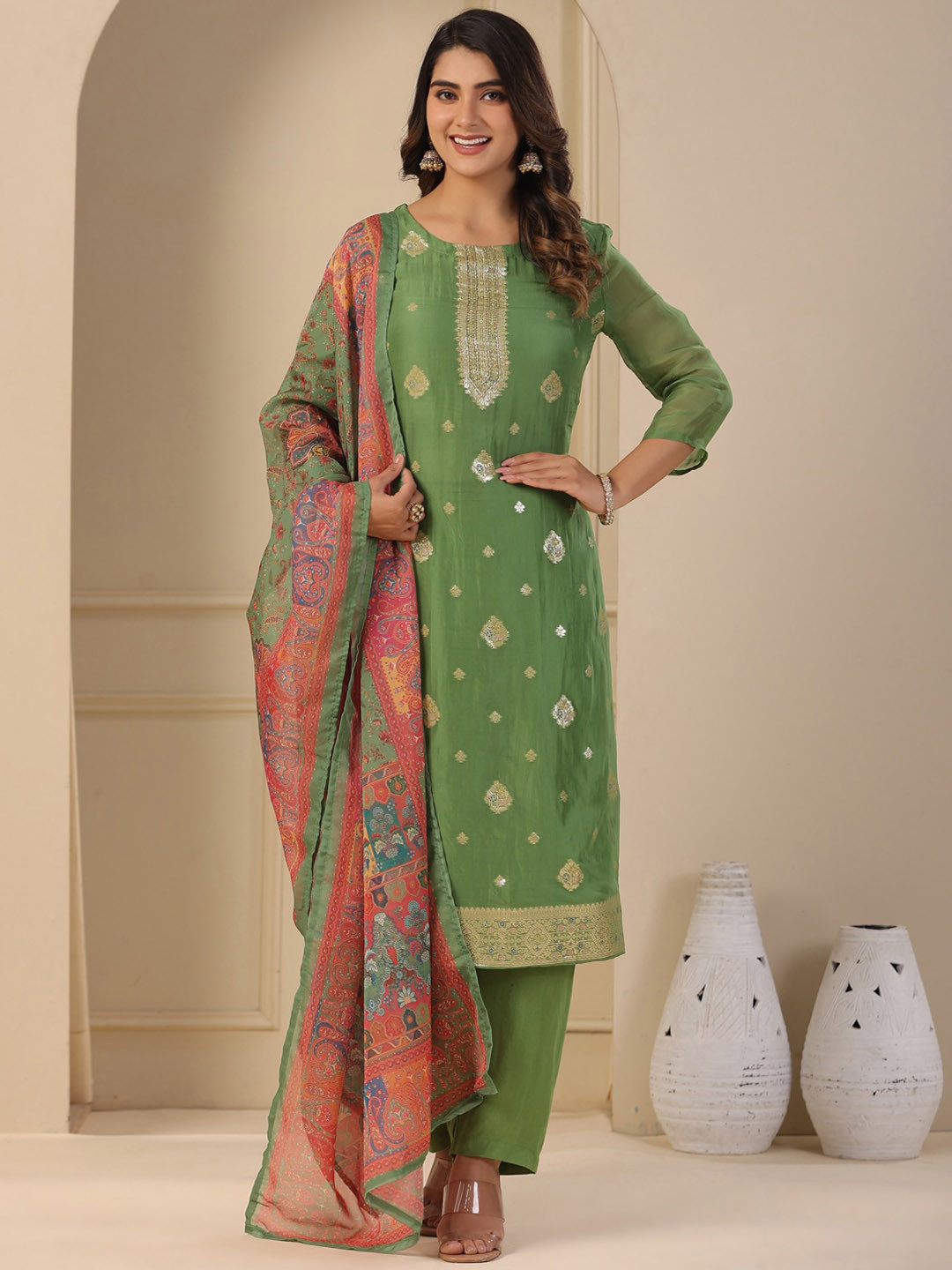

FASHOR Ethnic Motifs Round Neck Three-Quarter Sleeves Kurta with Trousers & With Dupatta, Green