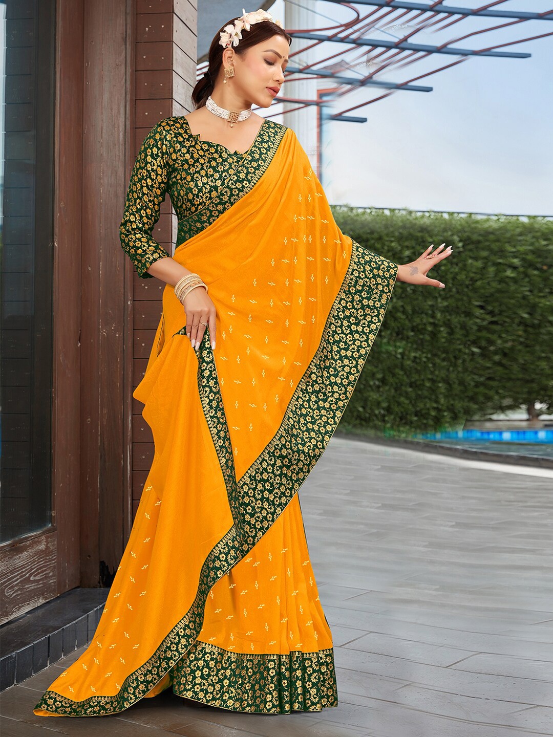 

Satrani Ethnic Motifs Beads And Stones Art Silk Bhagalpuri Saree, Yellow