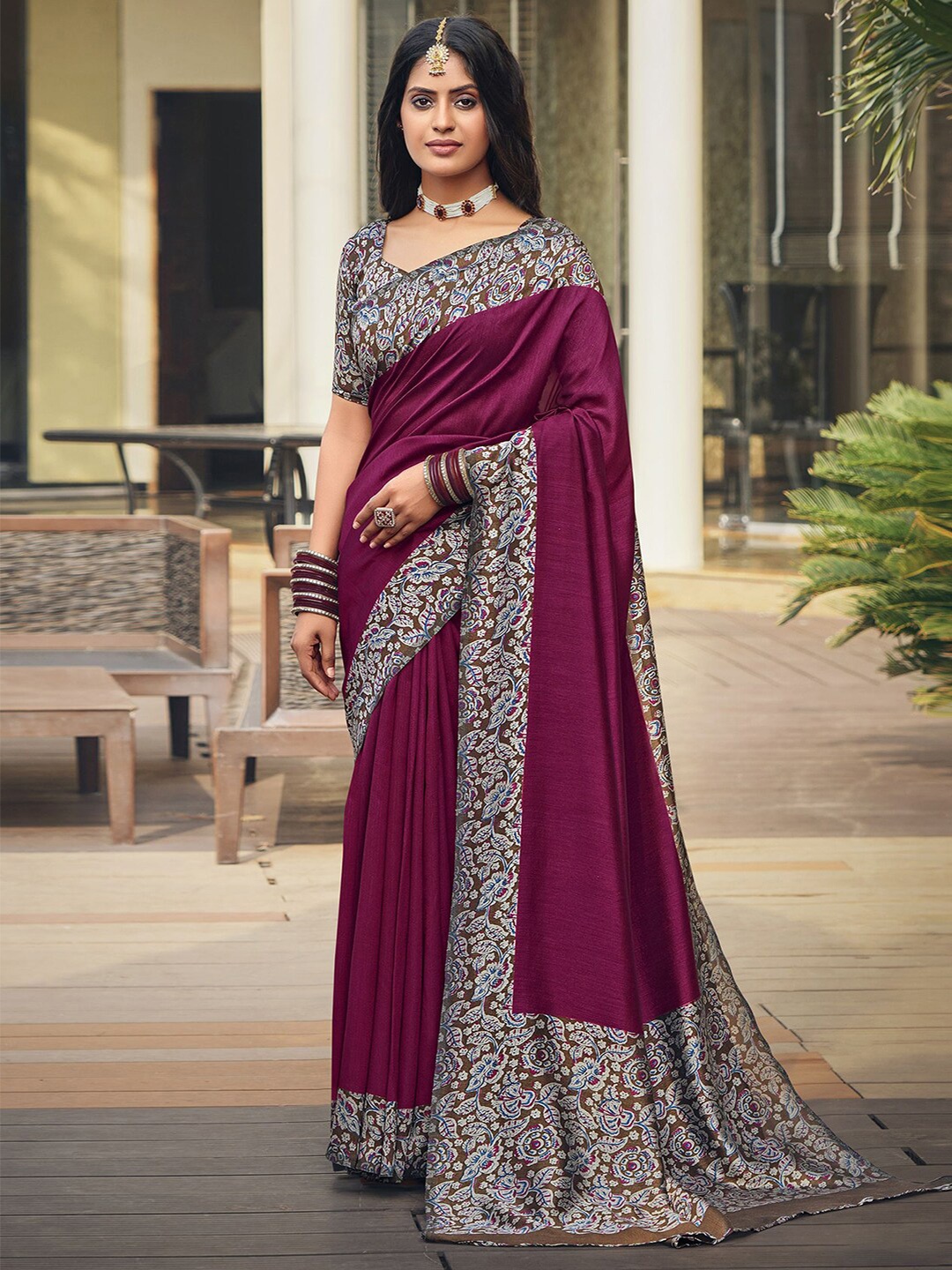 

Satrani Magenta Printed Border Bhagalpuri Saree