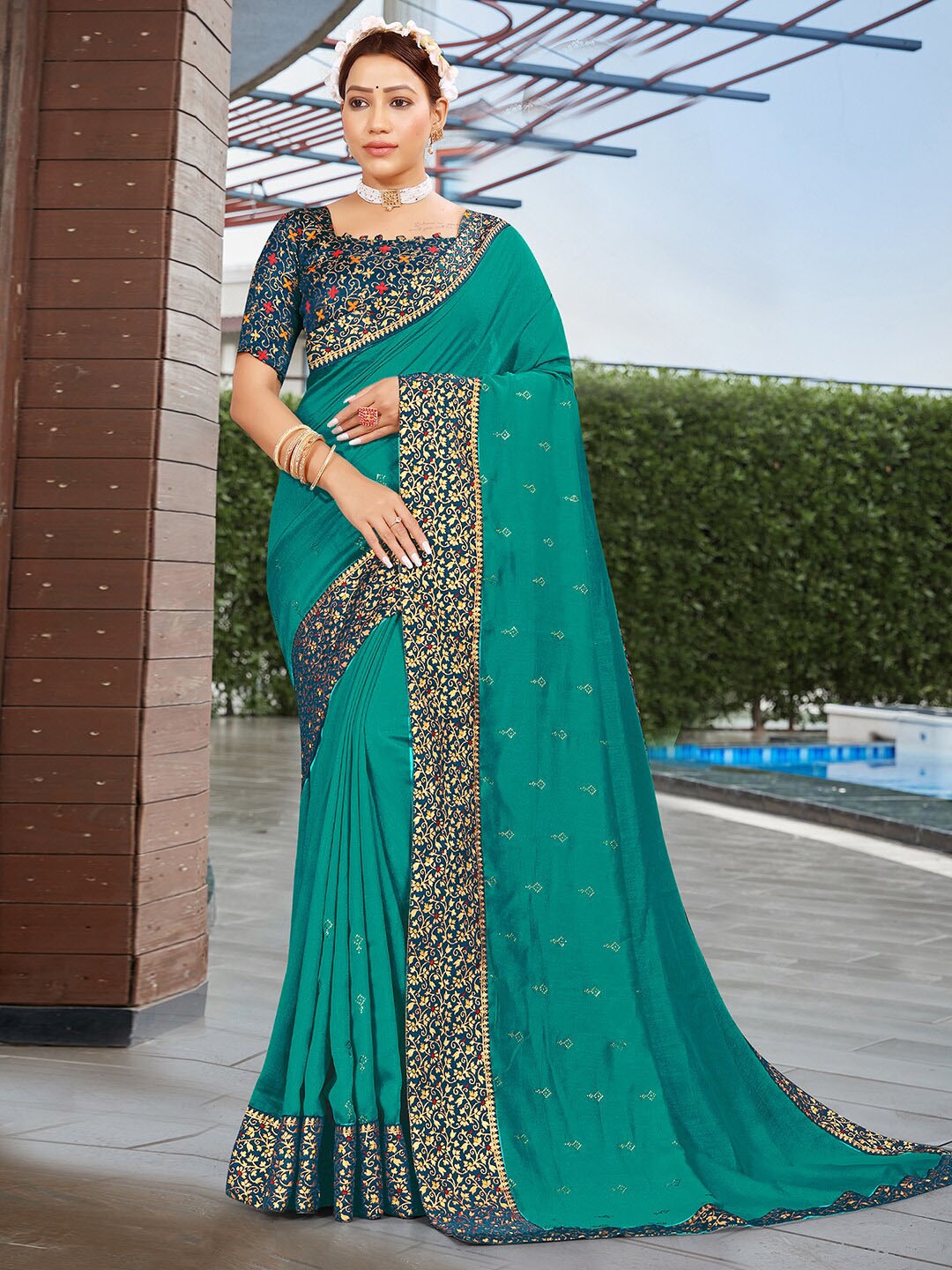 

Satrani Ethnic Motifs Embellished Bhagalpuri Saree, Teal