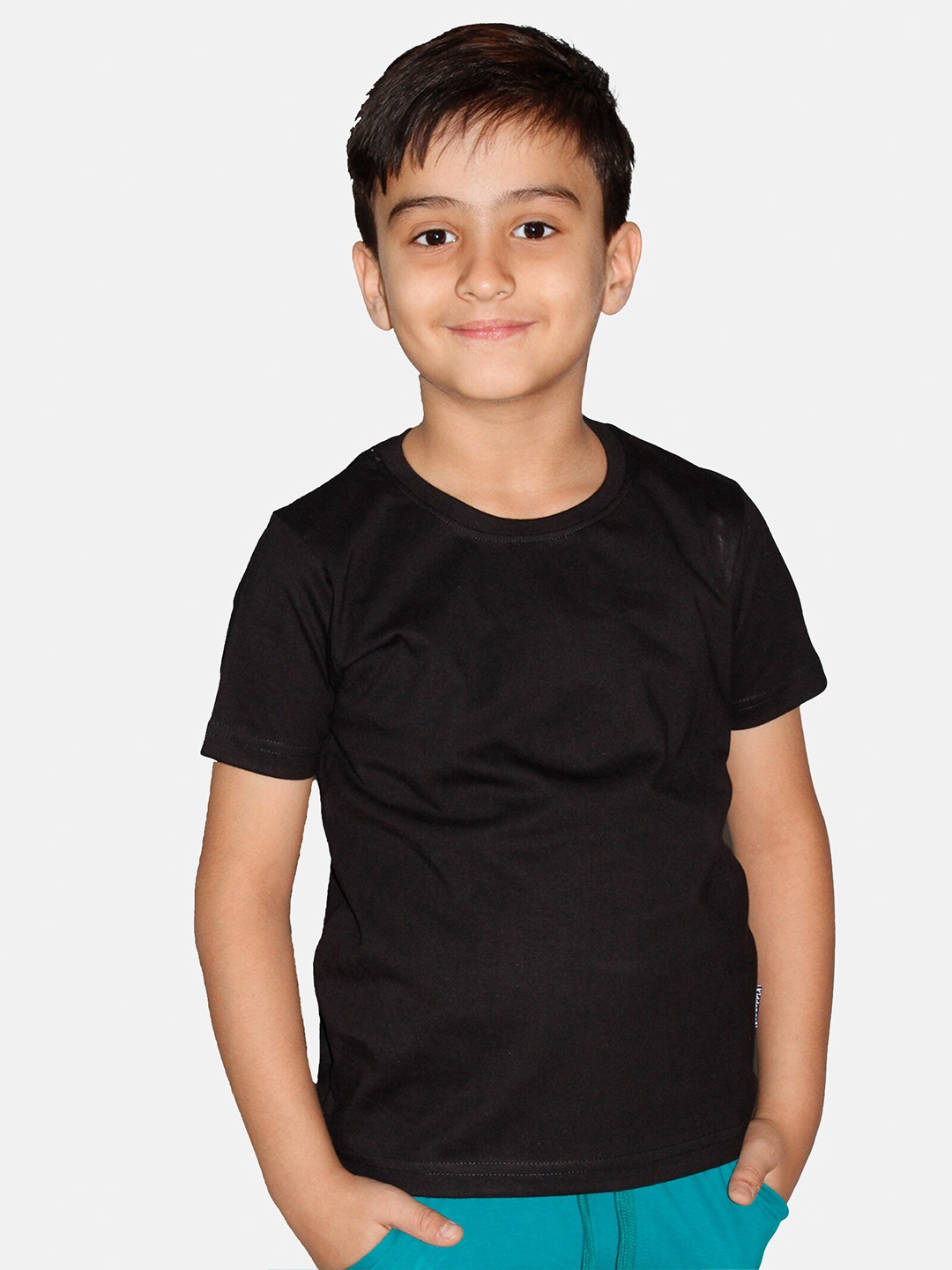 

KiddoPanti Boys Cotton Regular Fit T-shirt, Black