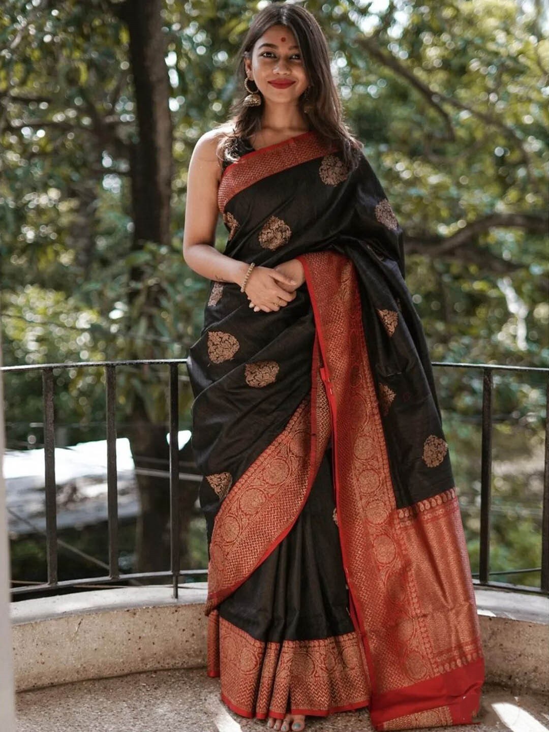 

KALINI Woven Design Zari Art Silk Saree, Black