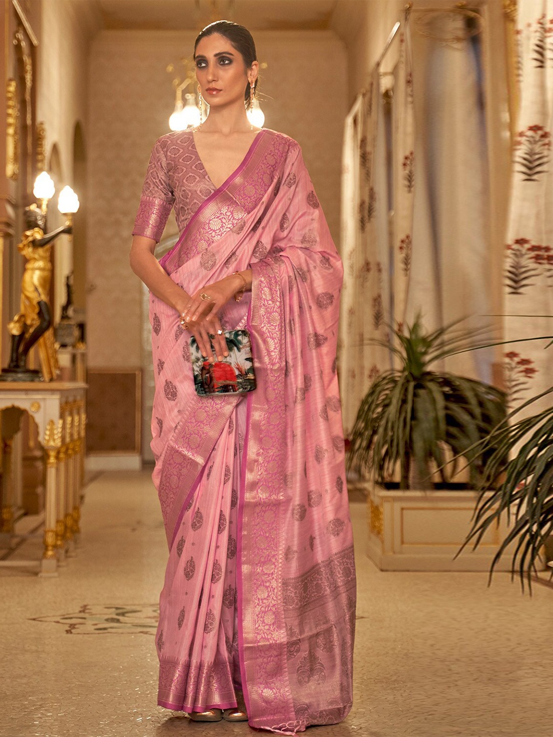 

DEVATITHI Ethnic Motifs Woven Design Zari Saree, Pink