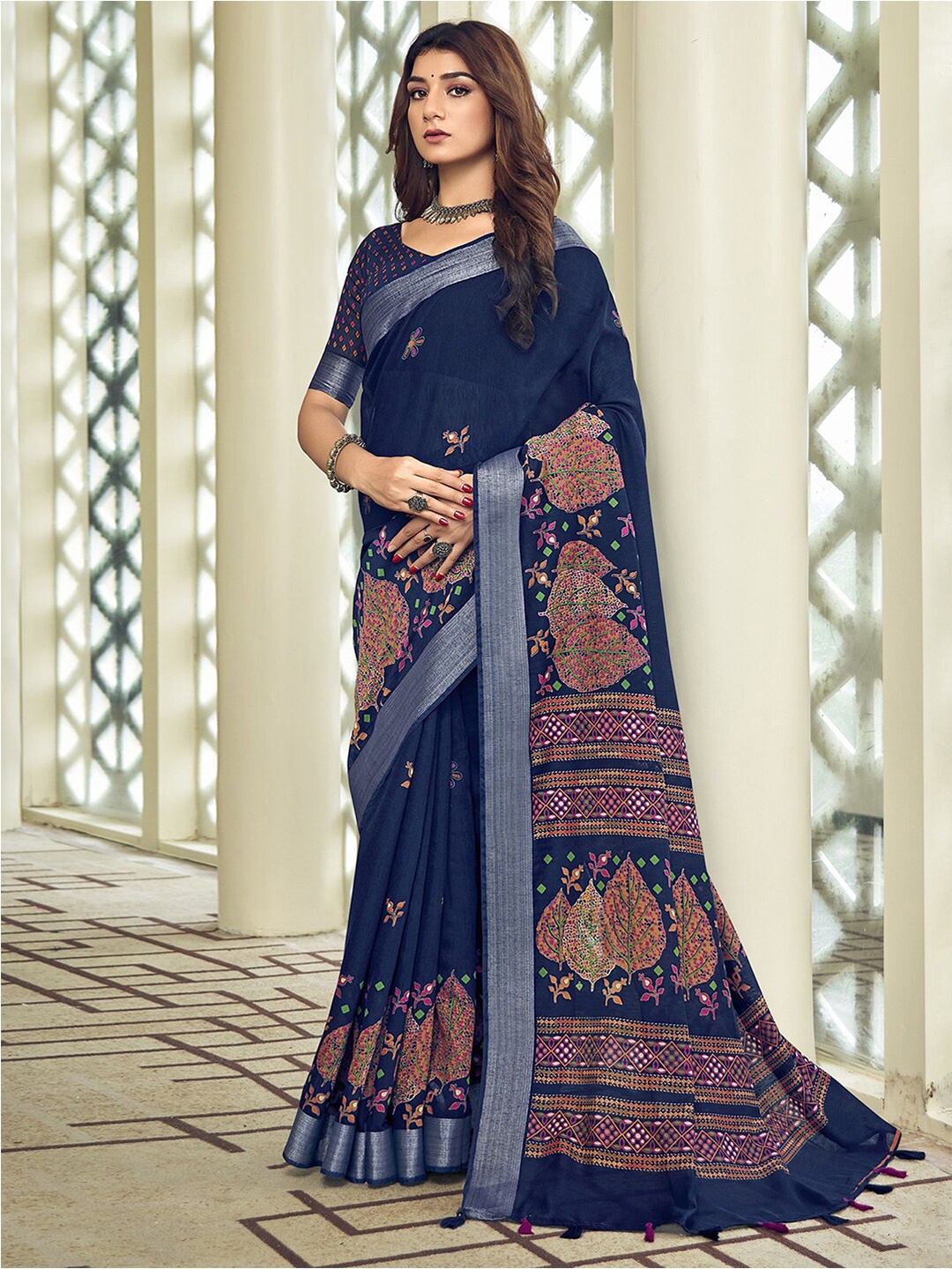 

Mitera Floral Printed Zari Dabu Saree, Navy blue