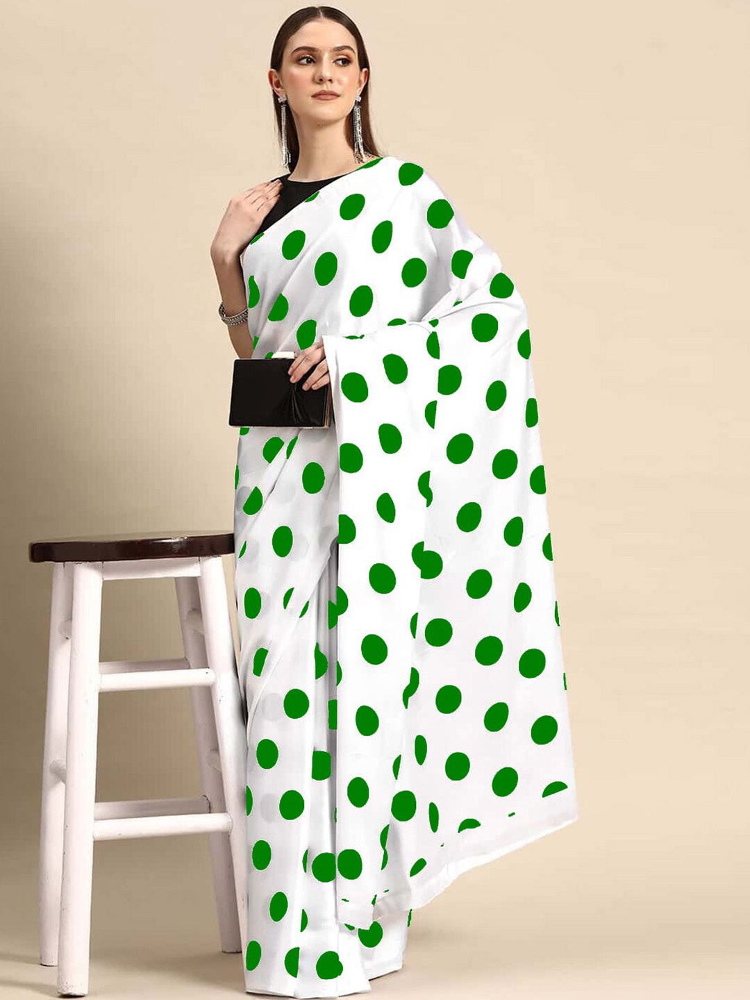 

VEECHIS Polka Dot Printed Satin Saree, Green