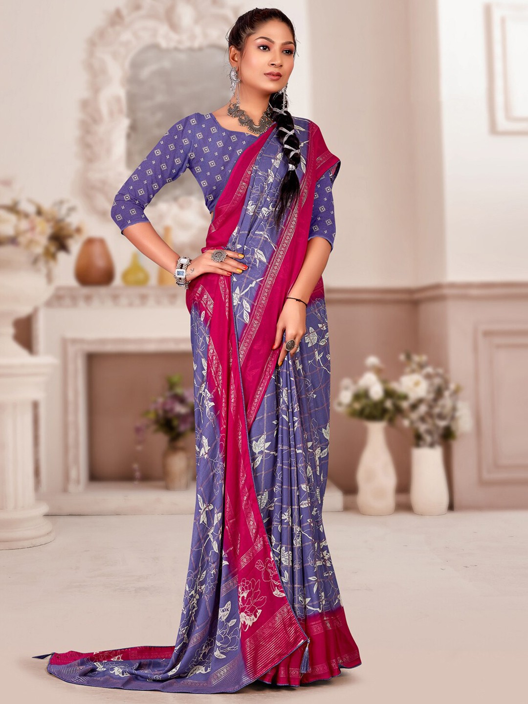 

Mitera Floral Printed Pure Georgette Bagh Saree, Lavender