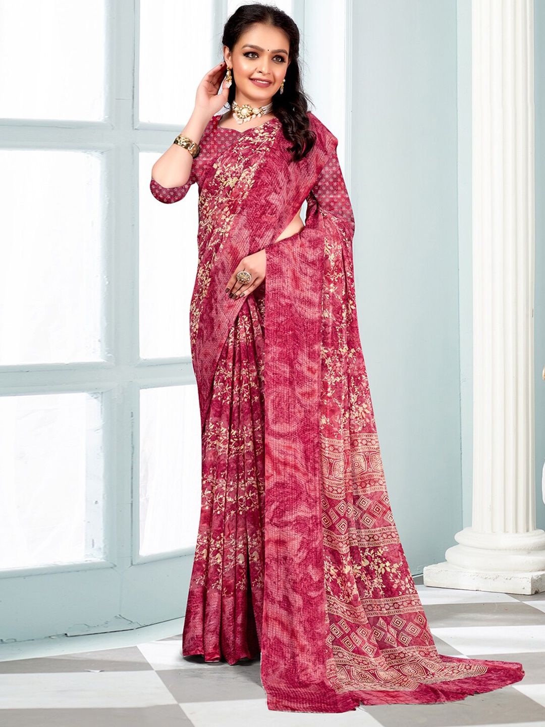 

Mitera Floral Pure Chiffon Block Print Saree, Pink